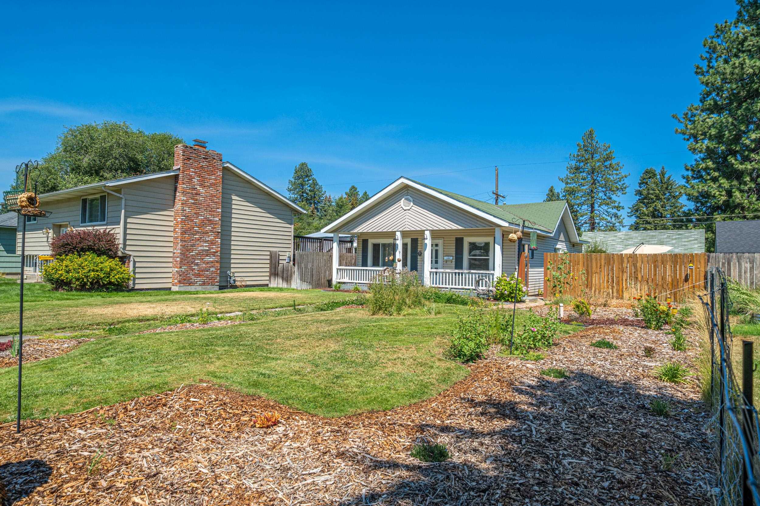 3518 W Hoffman Ave - Photo 2