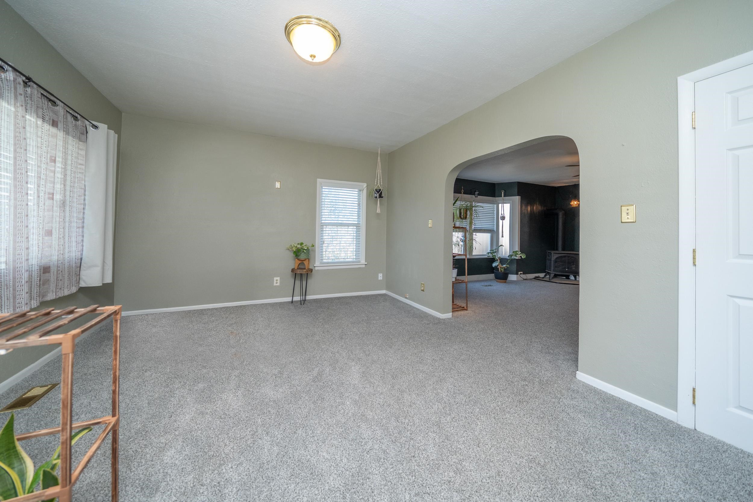 3518 W Hoffman Ave - Photo 11