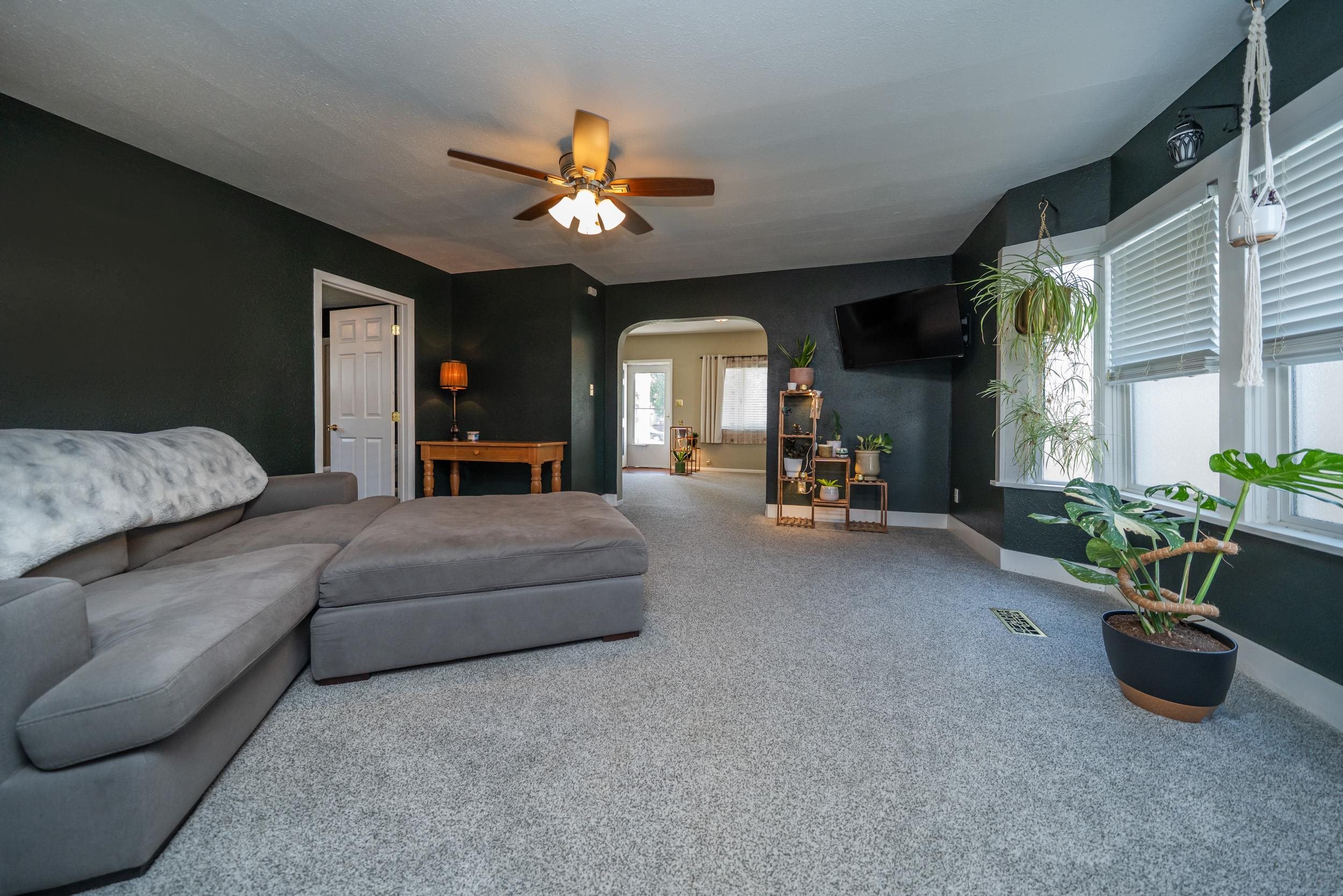 3518 W Hoffman Ave - Photo 17