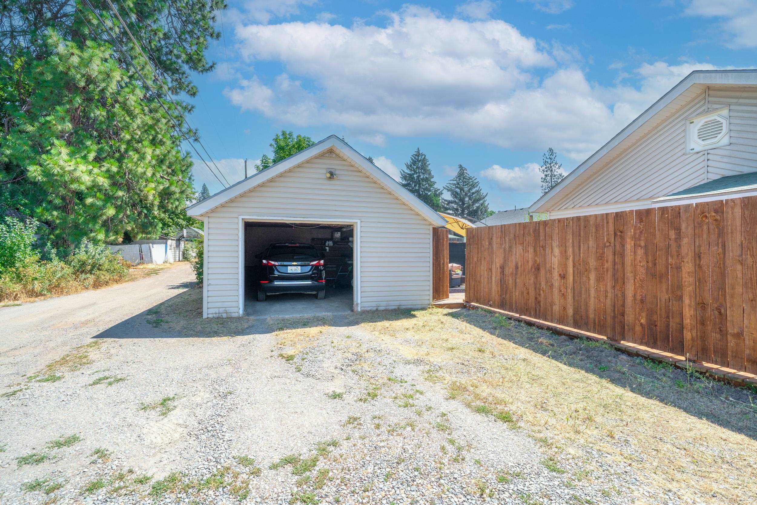 3518 W Hoffman Ave - Photo 39