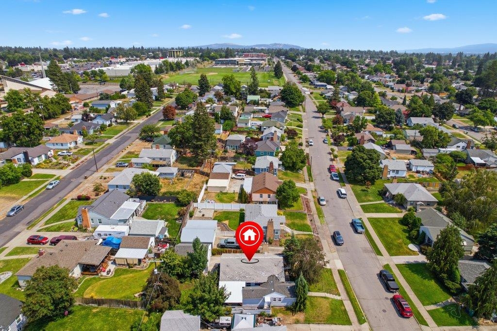 2804 W LONGFELLOW AVE. Ave - Photo 41