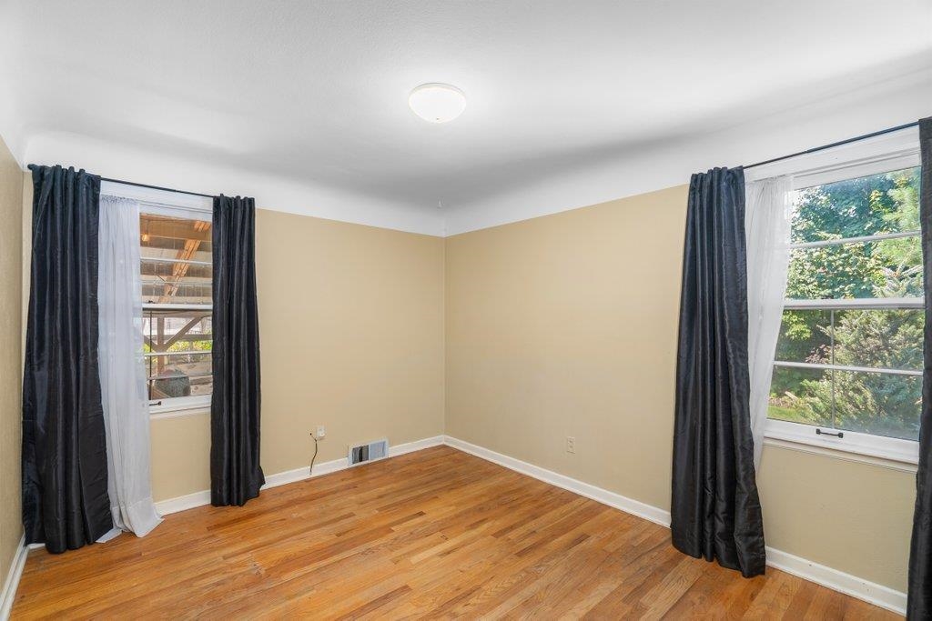 2804 W LONGFELLOW AVE. Ave - Photo 16