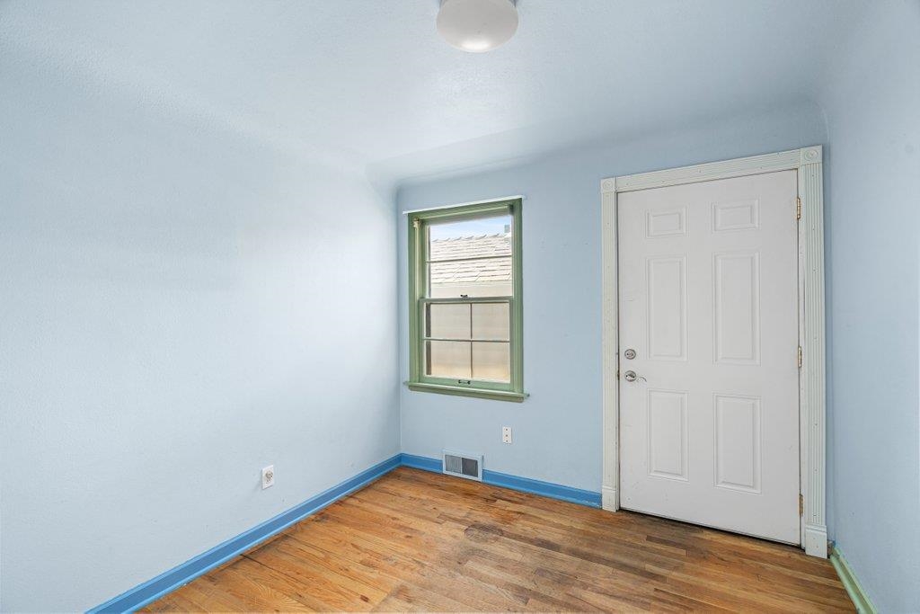 2804 W LONGFELLOW AVE. Ave - Photo 20