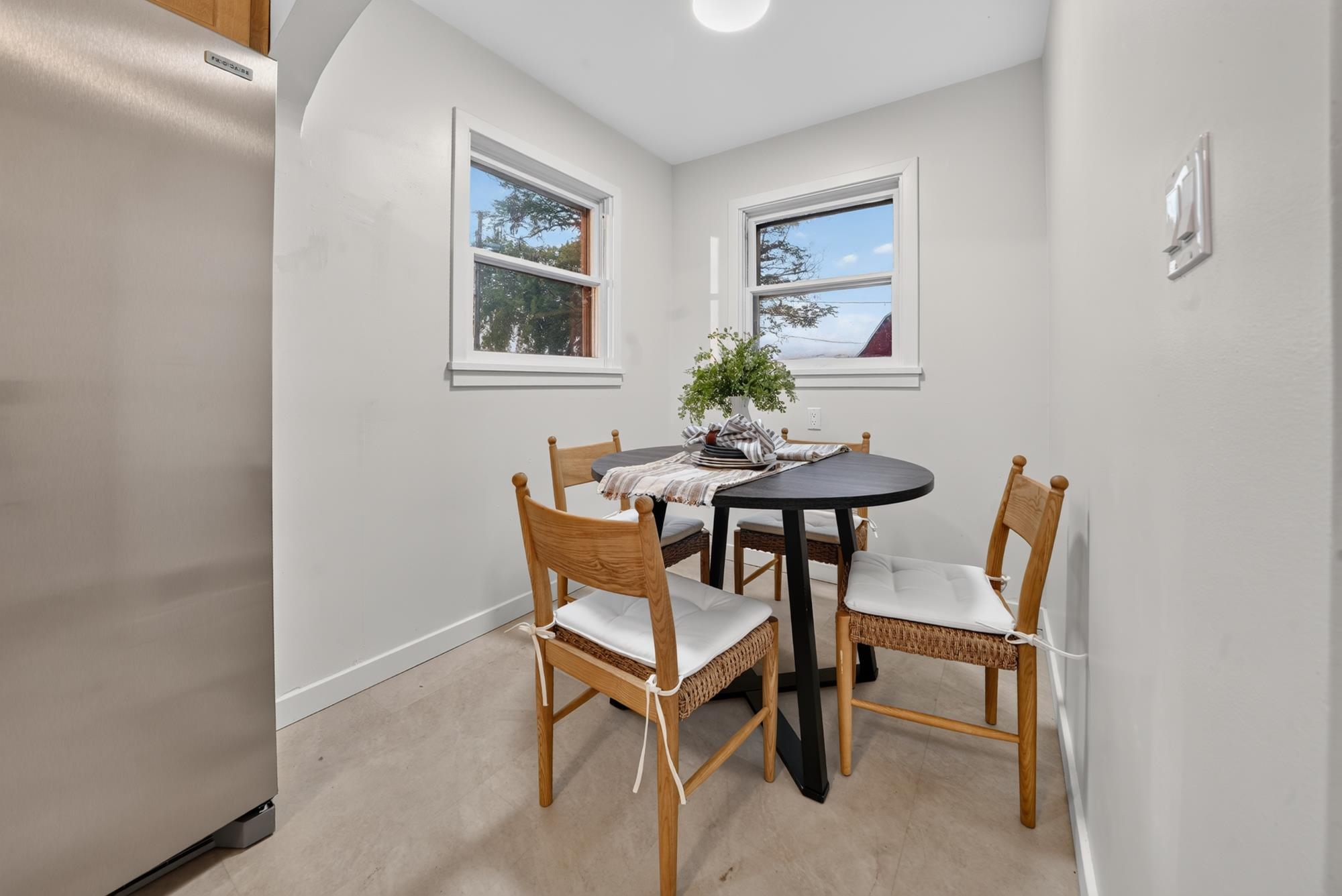 110 N Ritchey Rd - Photo 9