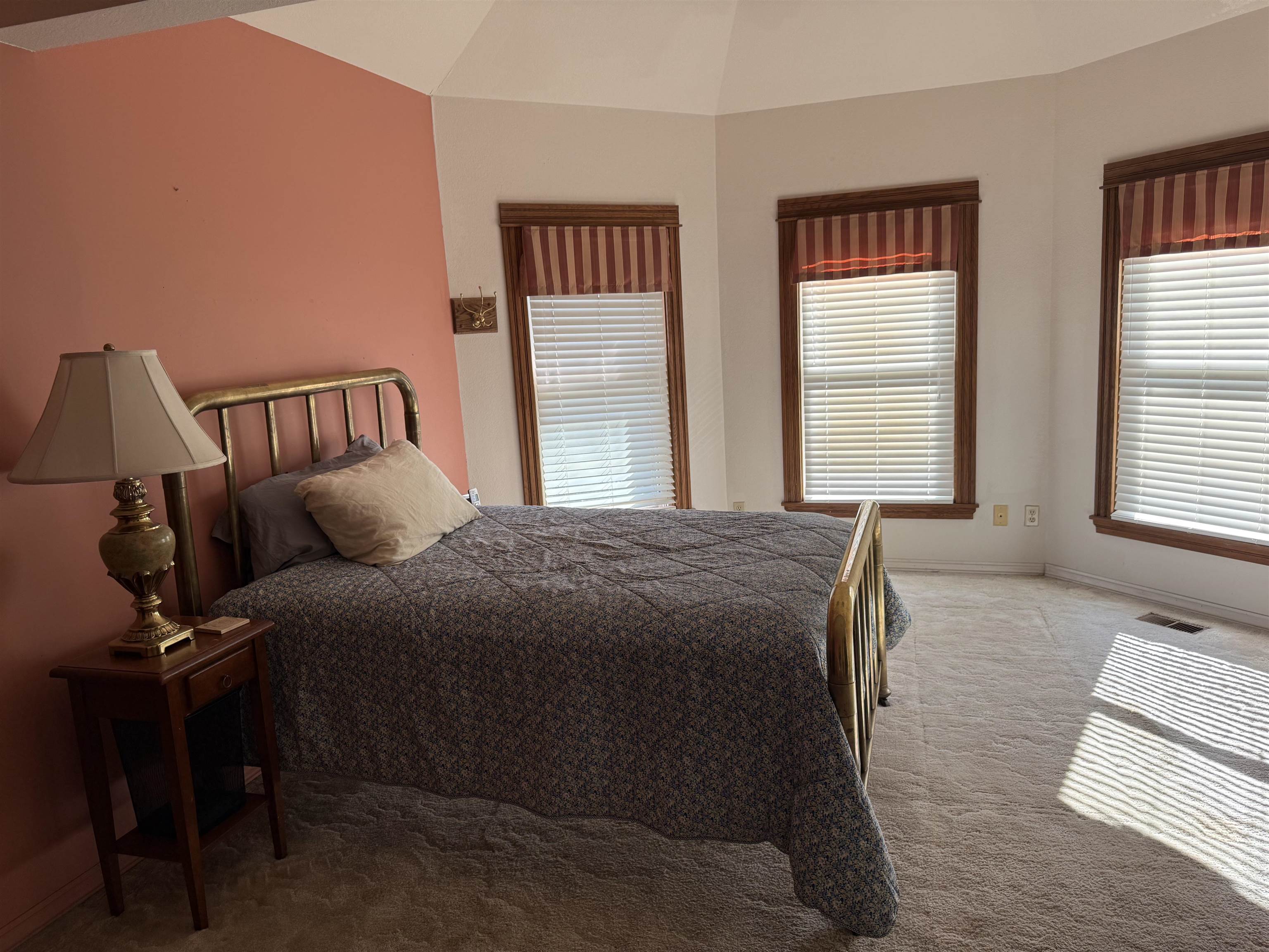 520 Marshall St - Photo 21