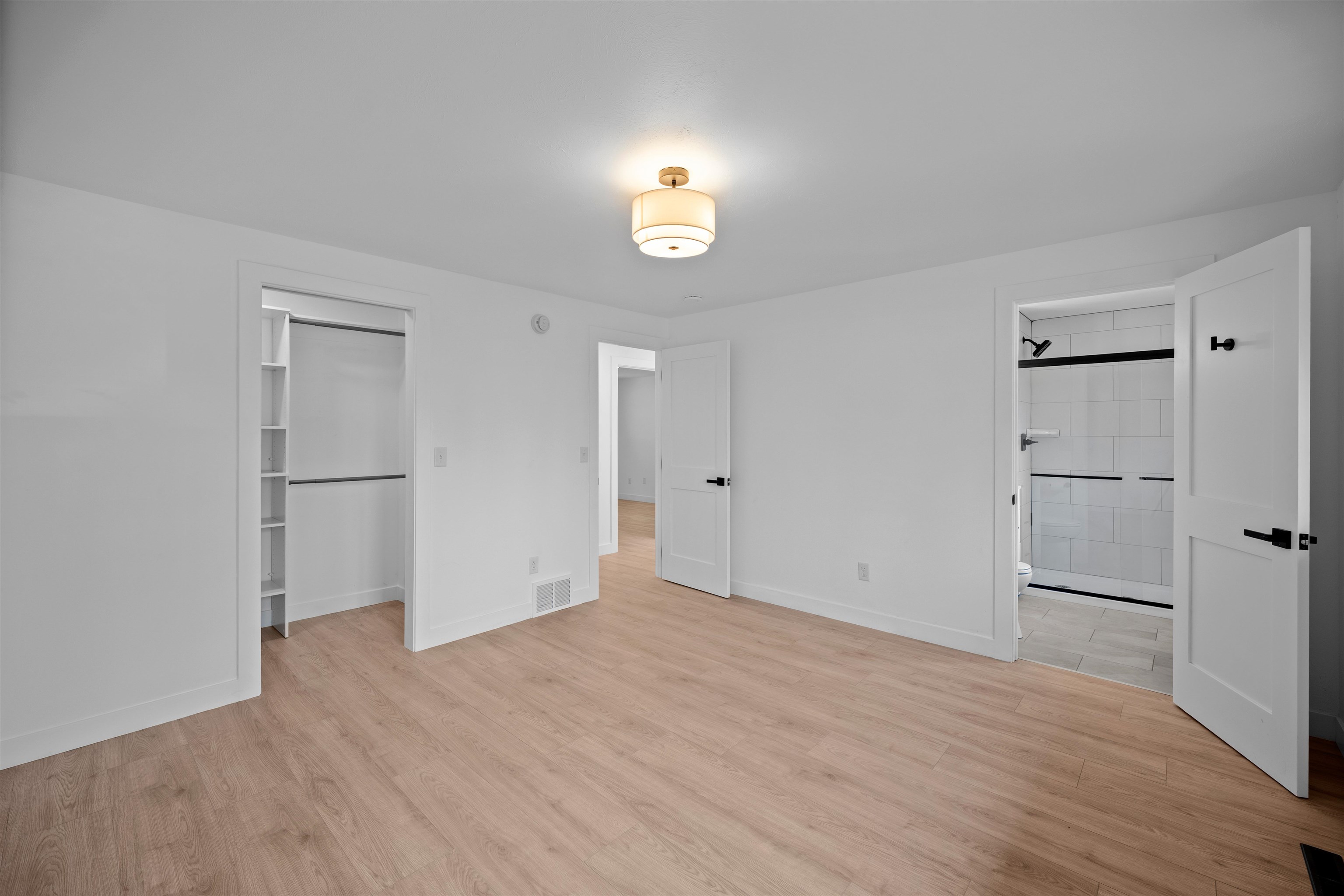 7118 N Winston Dr - Photo 16