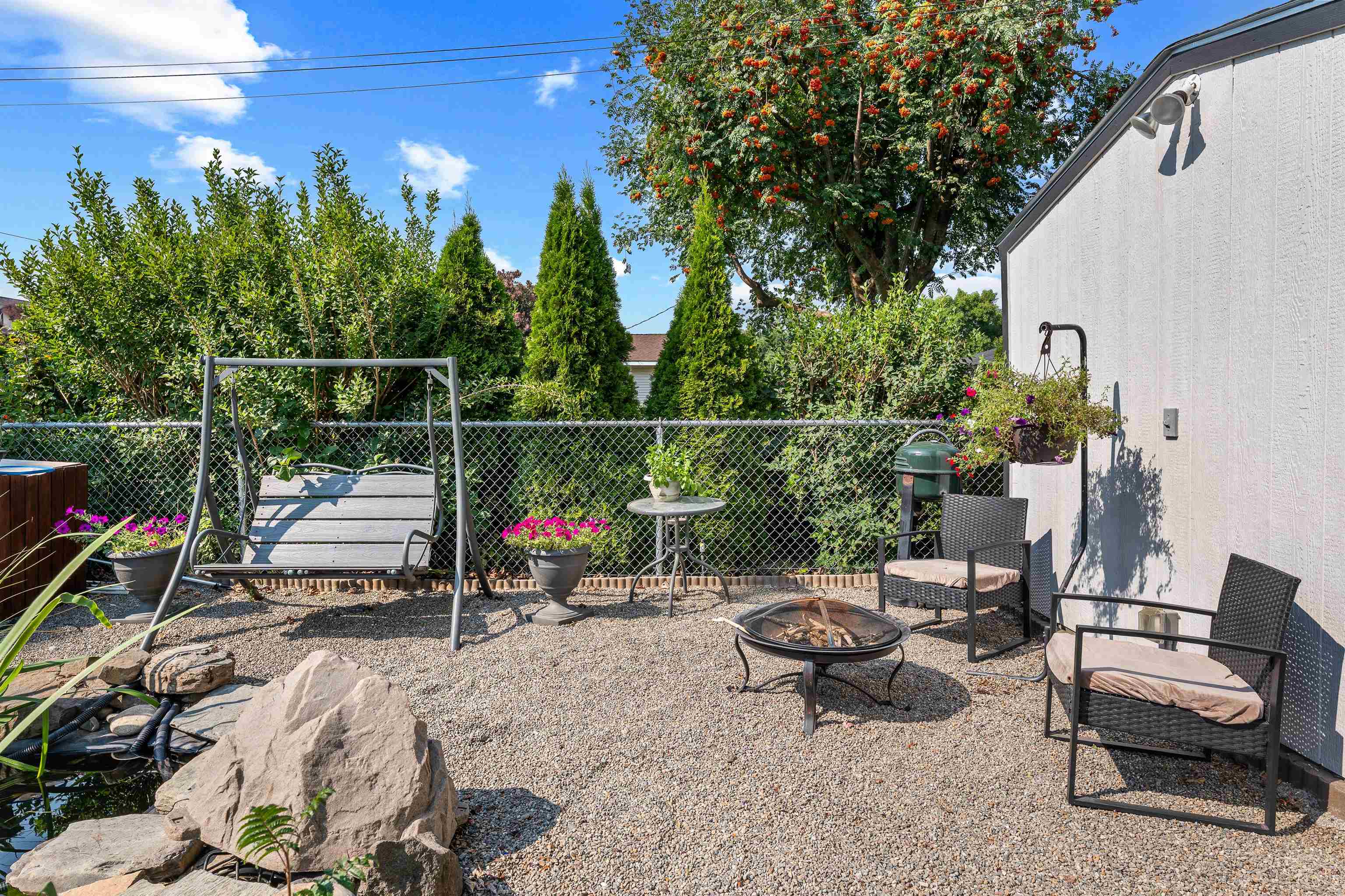 11207 E Broadway Ave - Photo 37