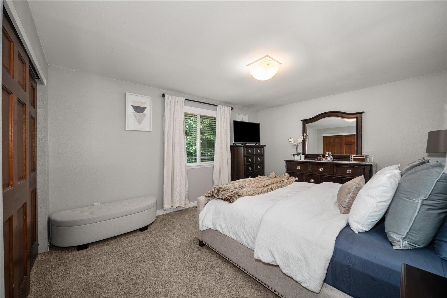 2004 E 55th Ave - Photo 16
