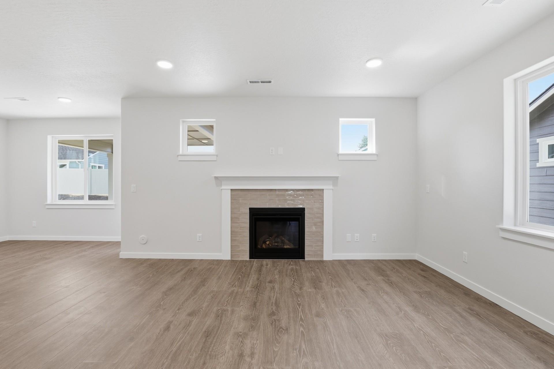 5311 N Ainsworth Ln - Photo 6