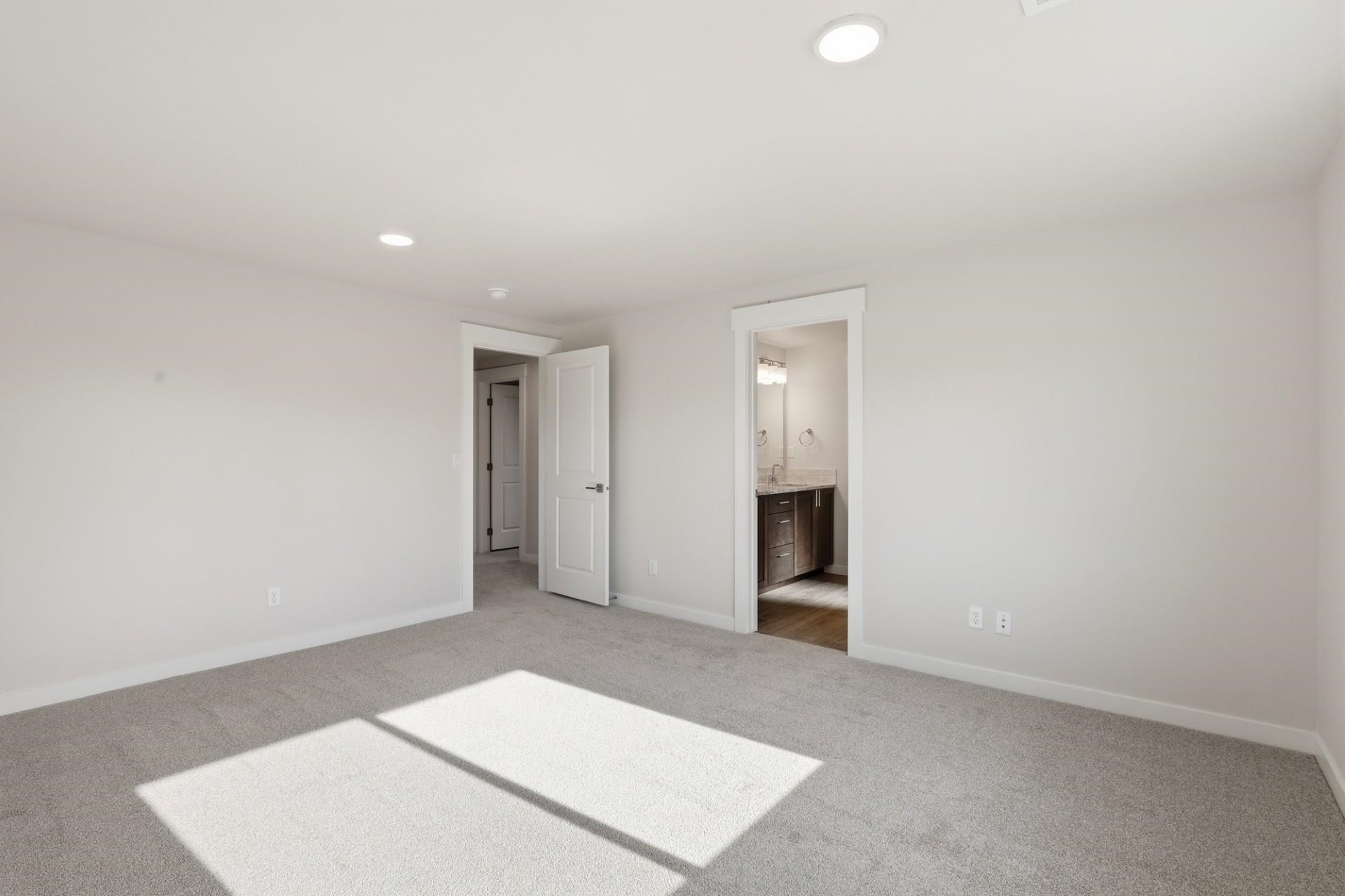 5311 N Ainsworth Ln - Photo 12