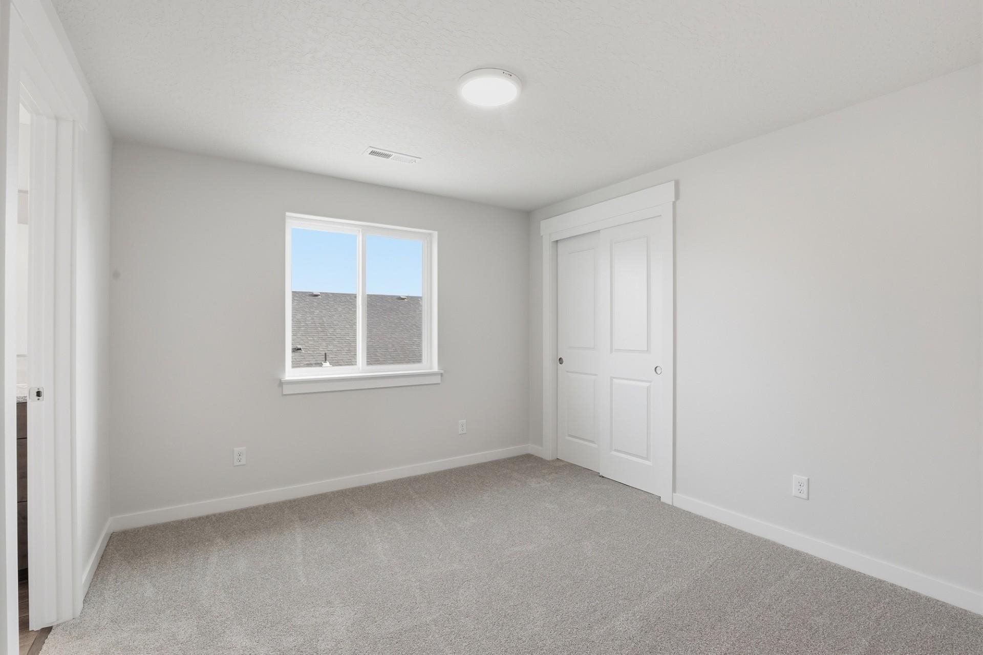 5311 N Ainsworth Ln - Photo 15