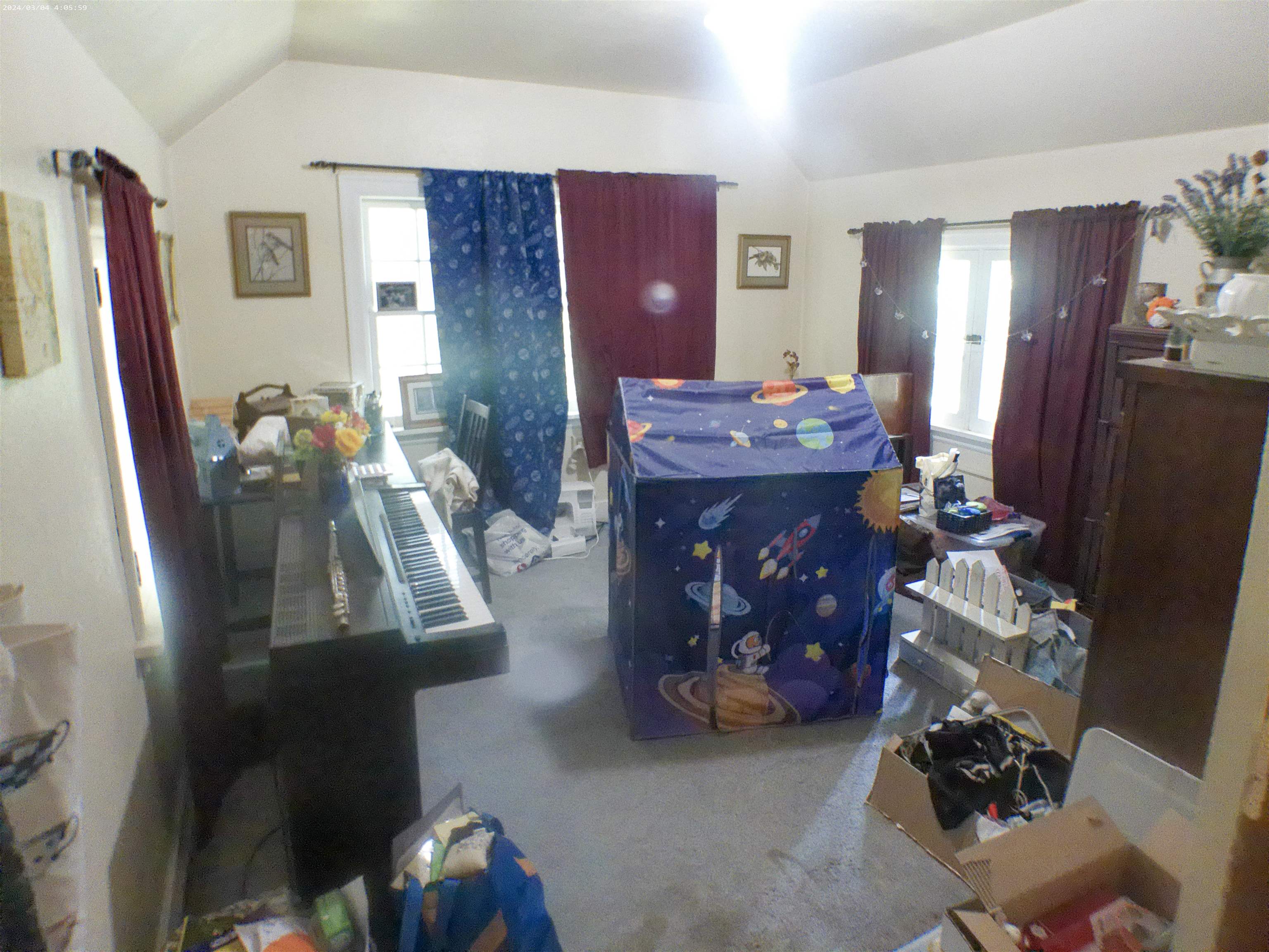 638 E 6th Ave - Photo 14