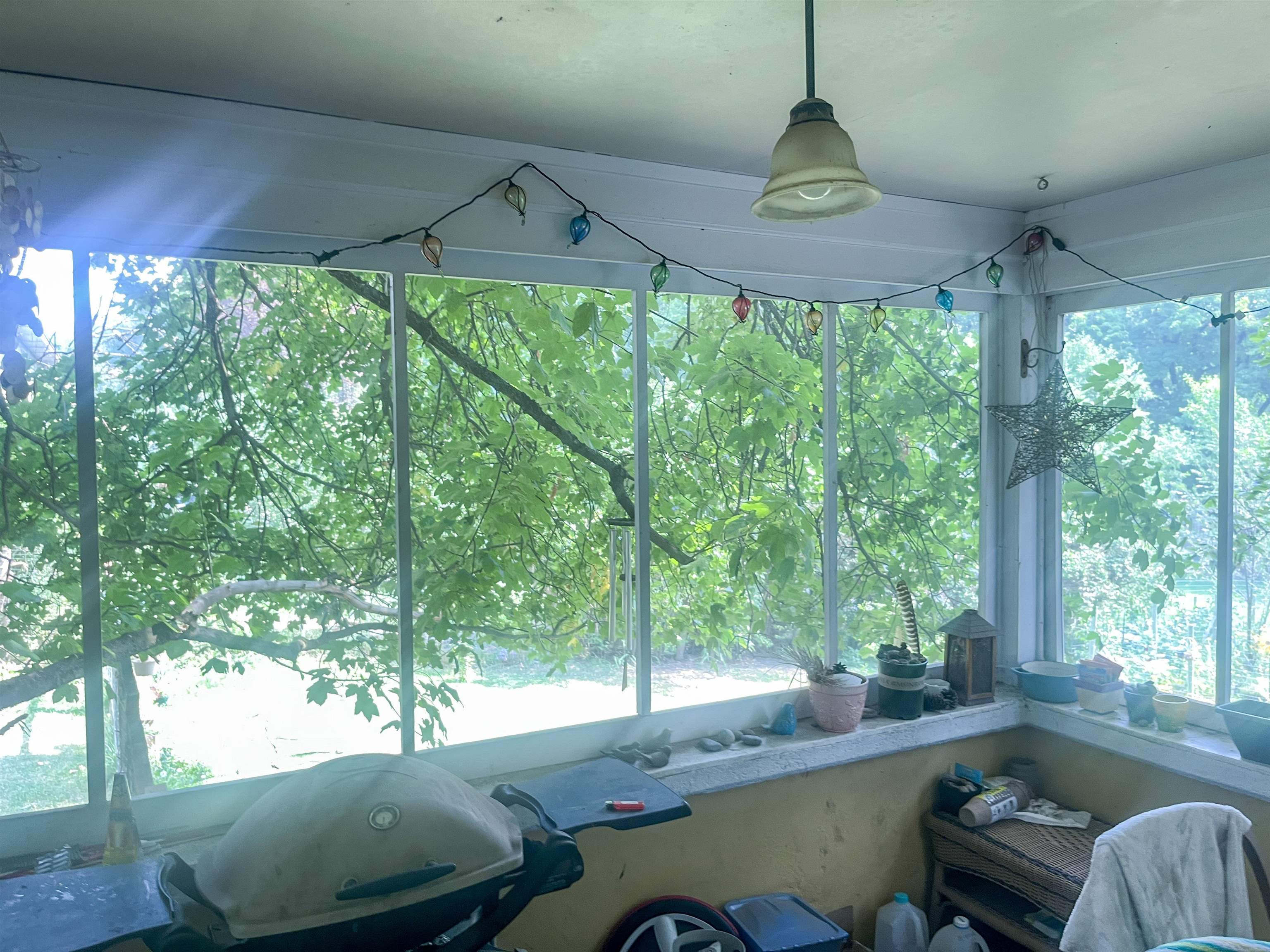 638 E 6th Ave - Photo 27