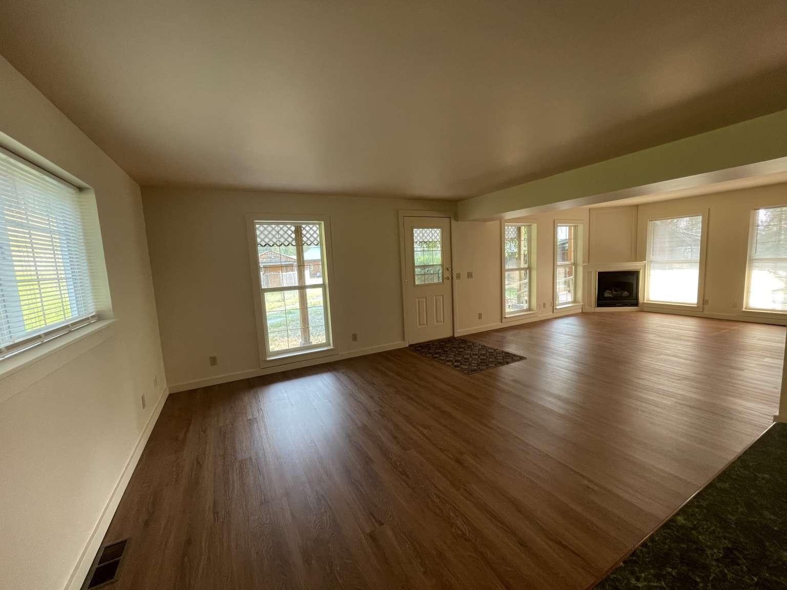 2379 Quinns Meadow Rd - Photo 8