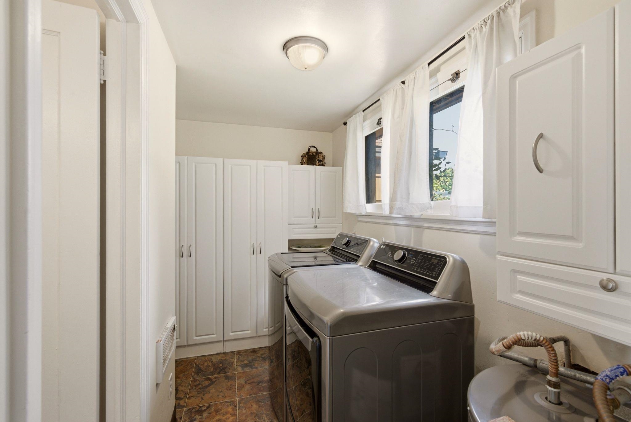 16305 E Riverside Ave - Photo 19