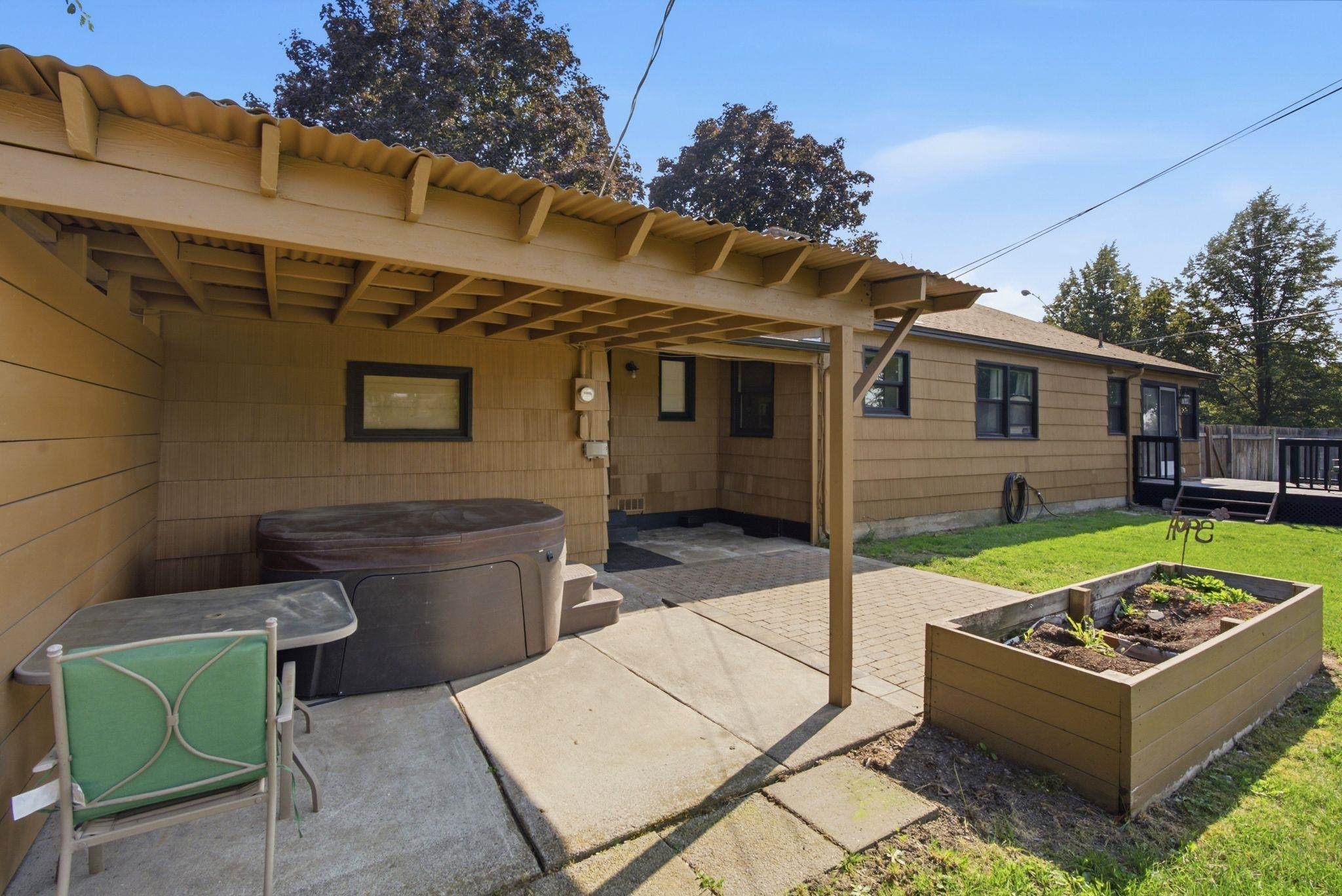 16305 E Riverside Ave - Photo 25