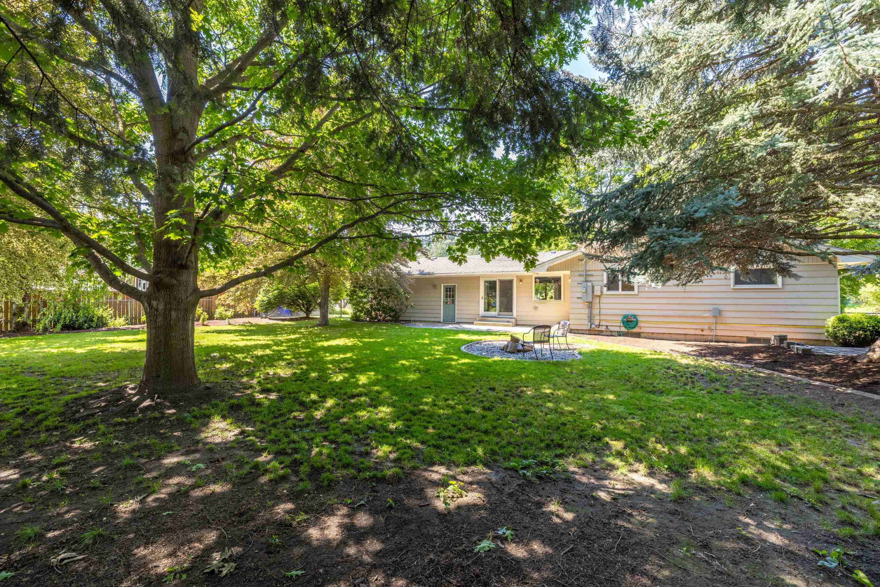 7804 N Madison Ct - Photo 4