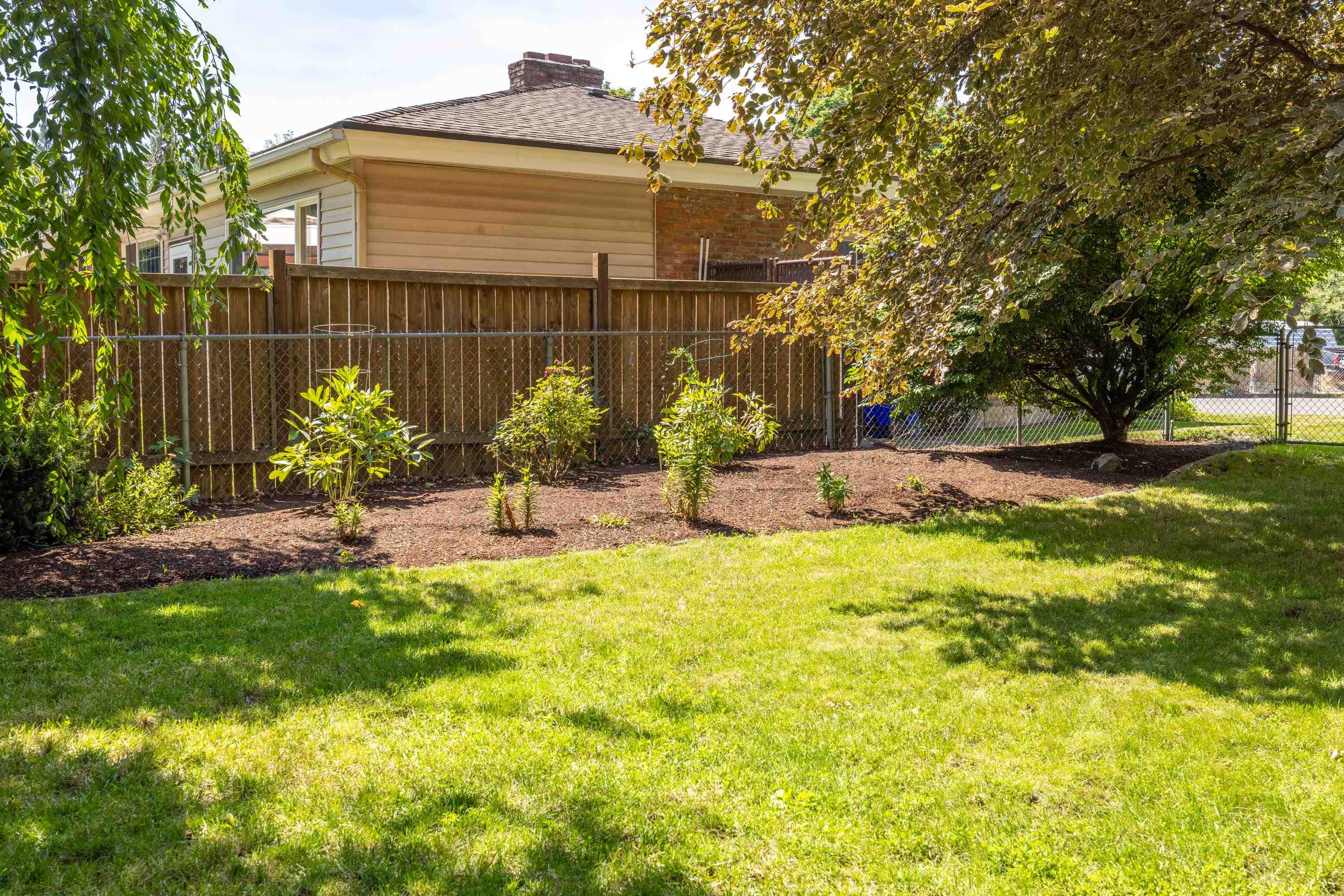 7804 N Madison Ct - Photo 6