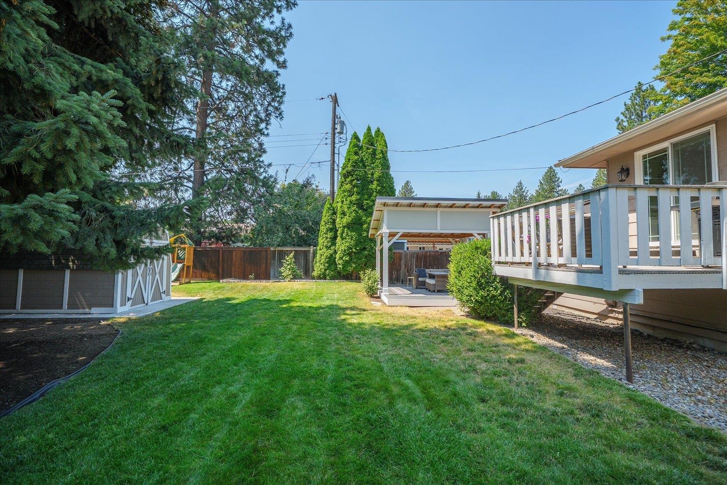 2004 E 55th Ave - Photo 33