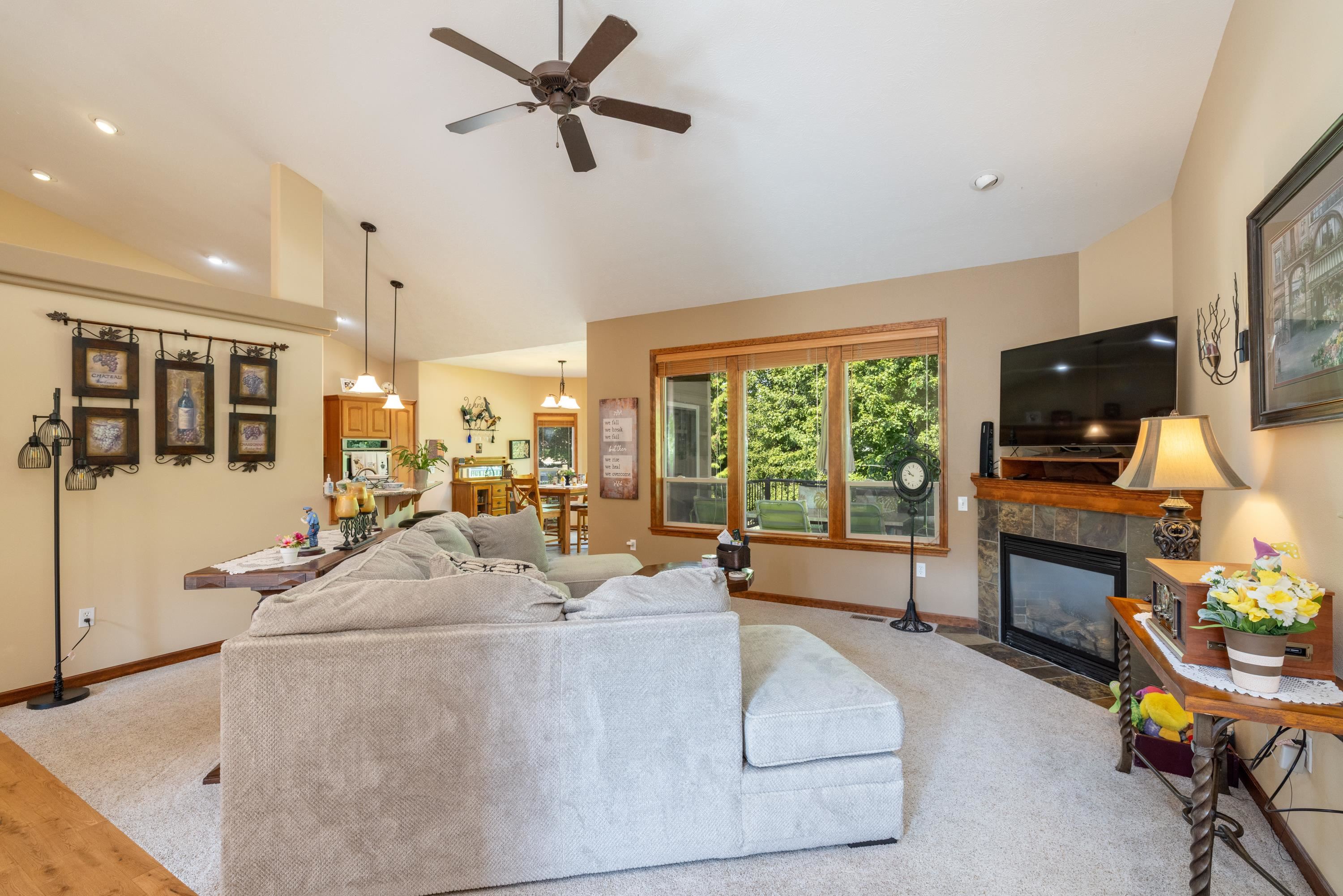 9405 N Phoebe St - Photo 9