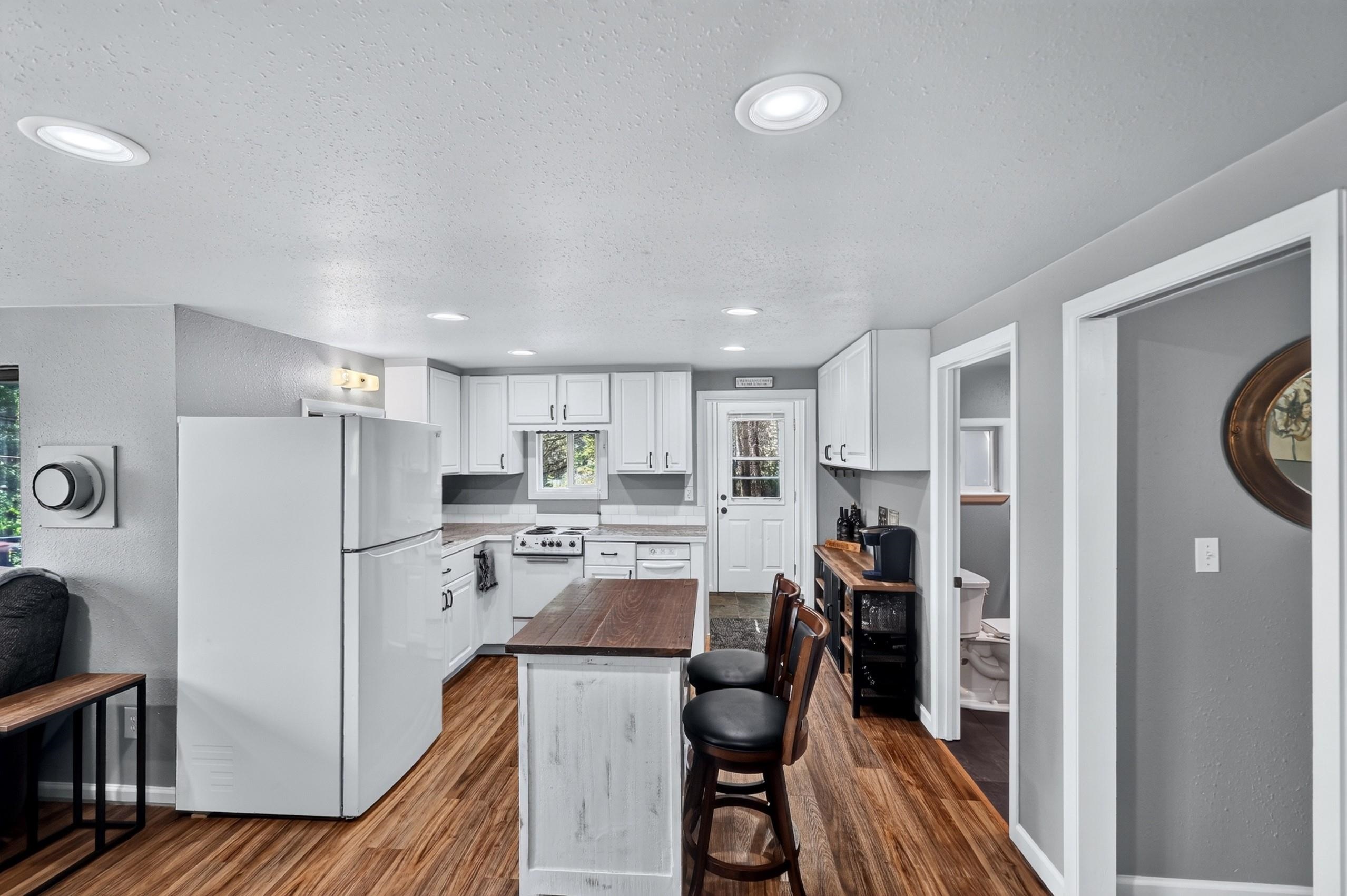 4097 Tamarack Bay Rd - Photo 8