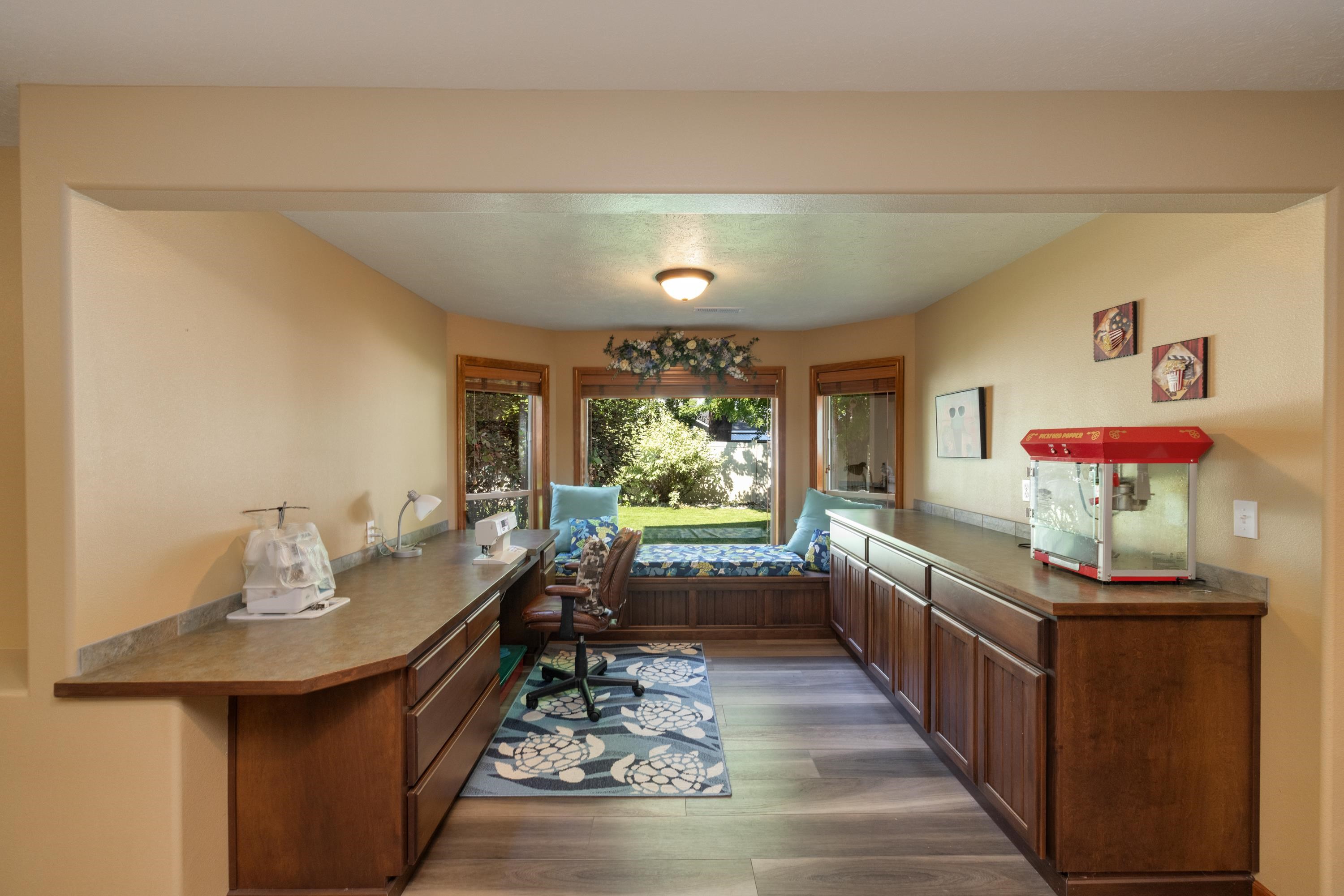 9405 N Phoebe St - Photo 27