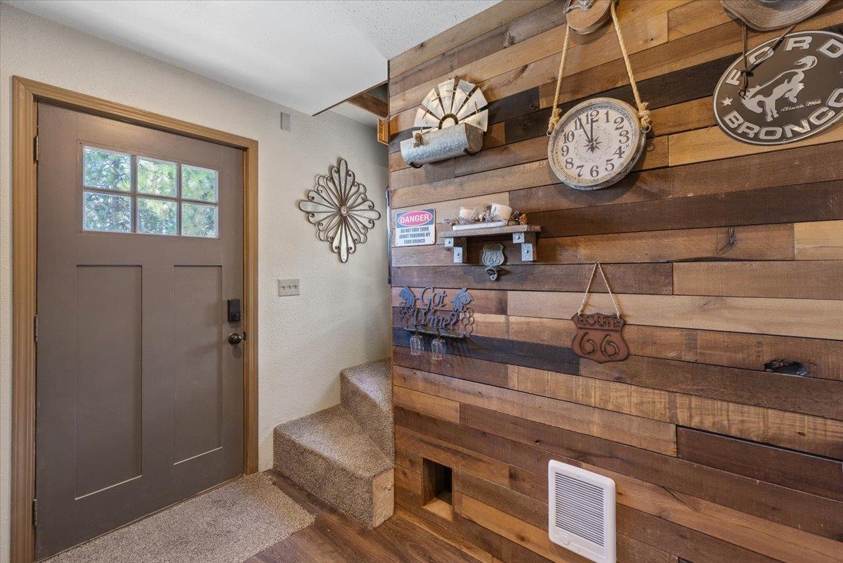 6520 Pine Ridge Way - Photo 6
