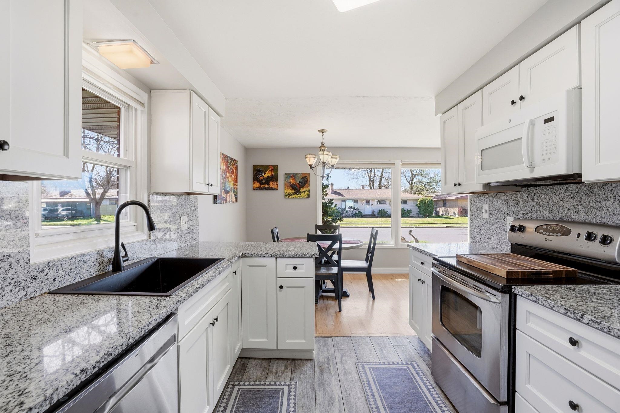 3010 W BISMARK Ave - Photo 11
