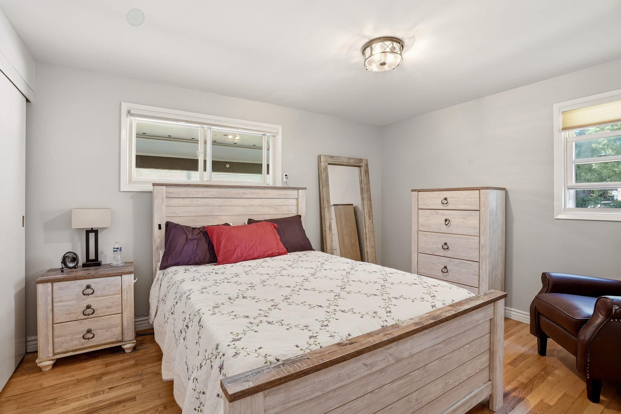 3010 W BISMARK Ave - Photo 12