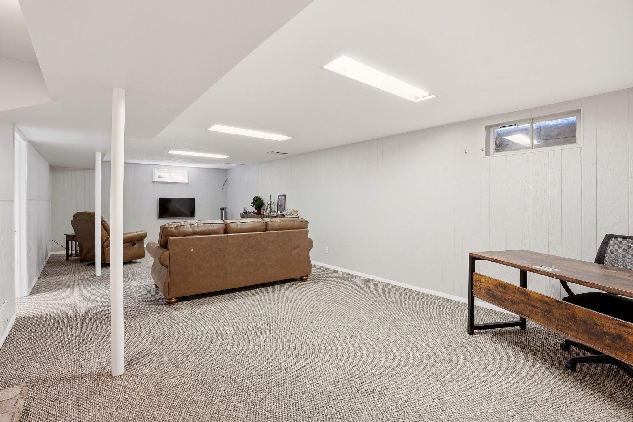 3010 W BISMARK Ave - Photo 16
