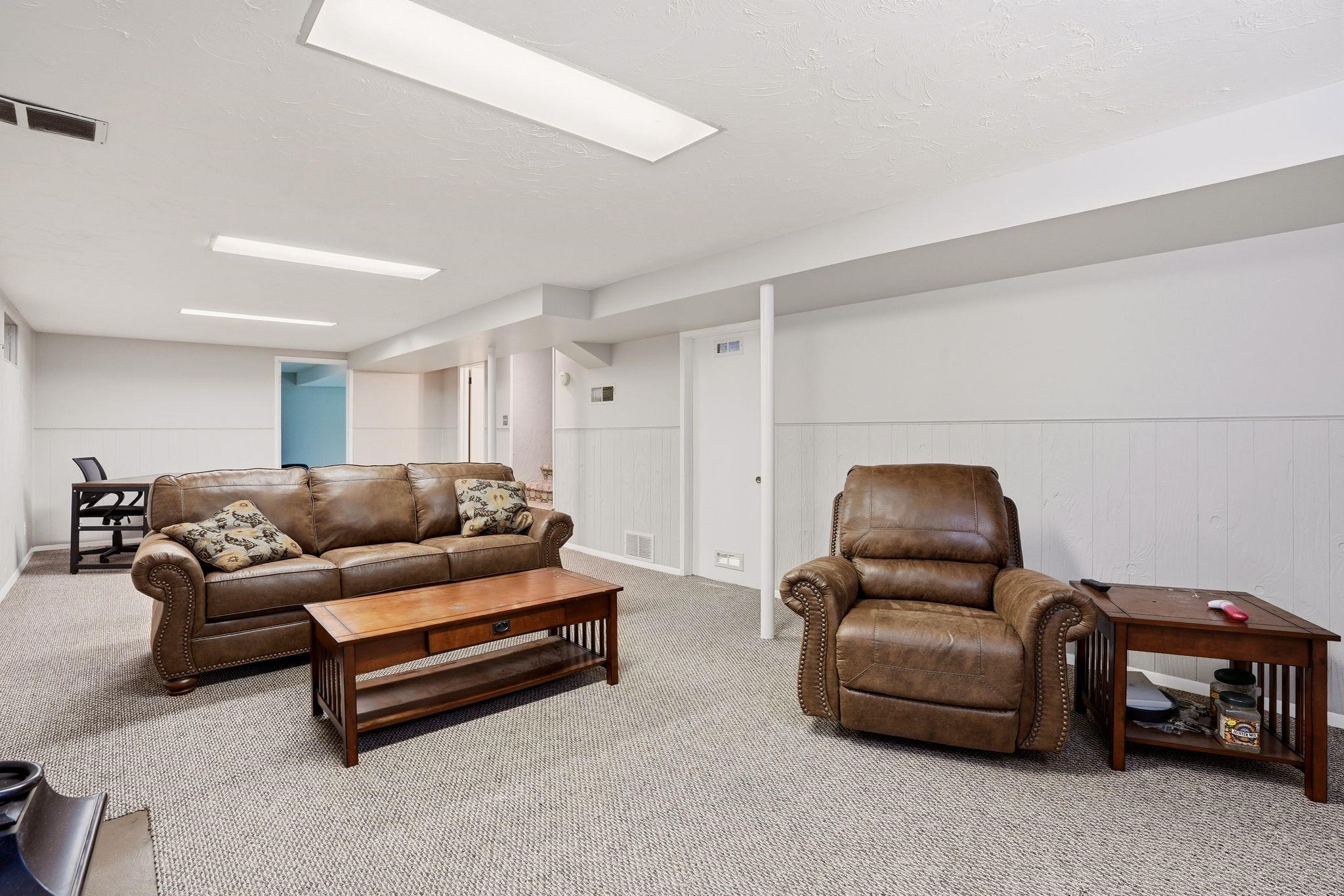 3010 W BISMARK Ave - Photo 20