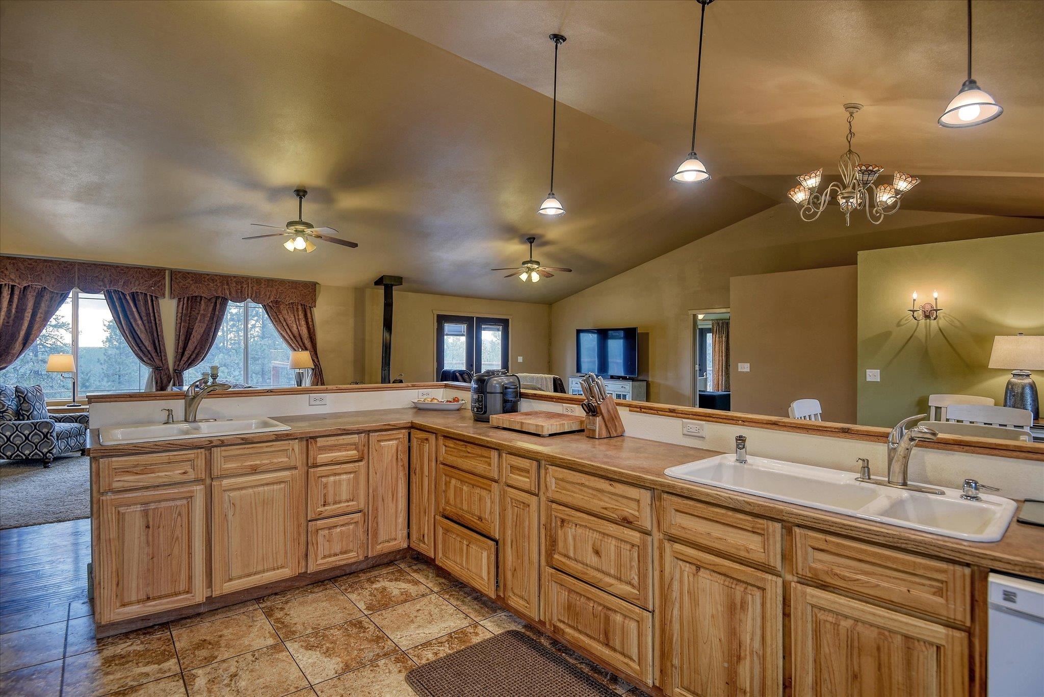 704 Mccammon Rd - Photo 13