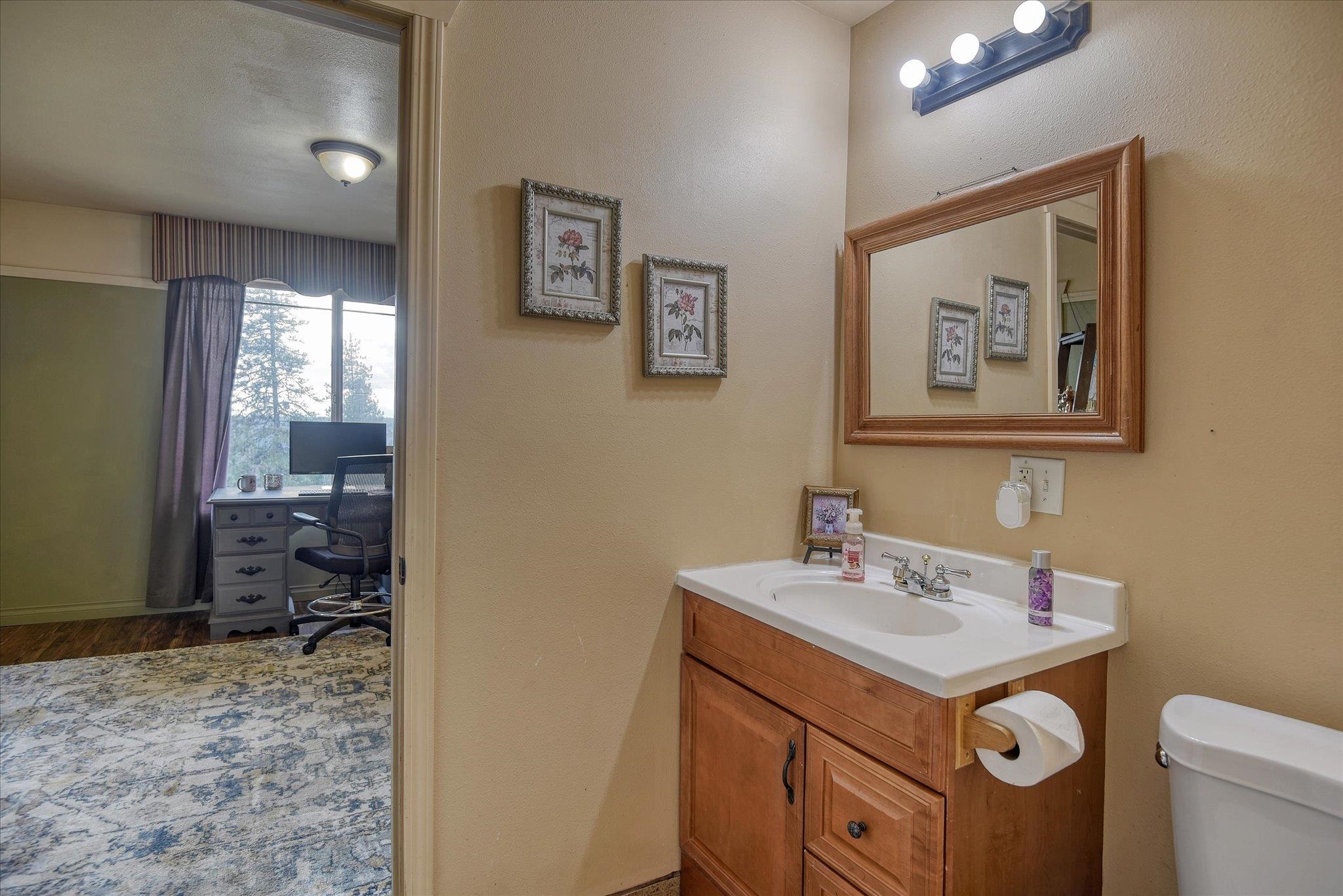 704 Mccammon Rd - Photo 22