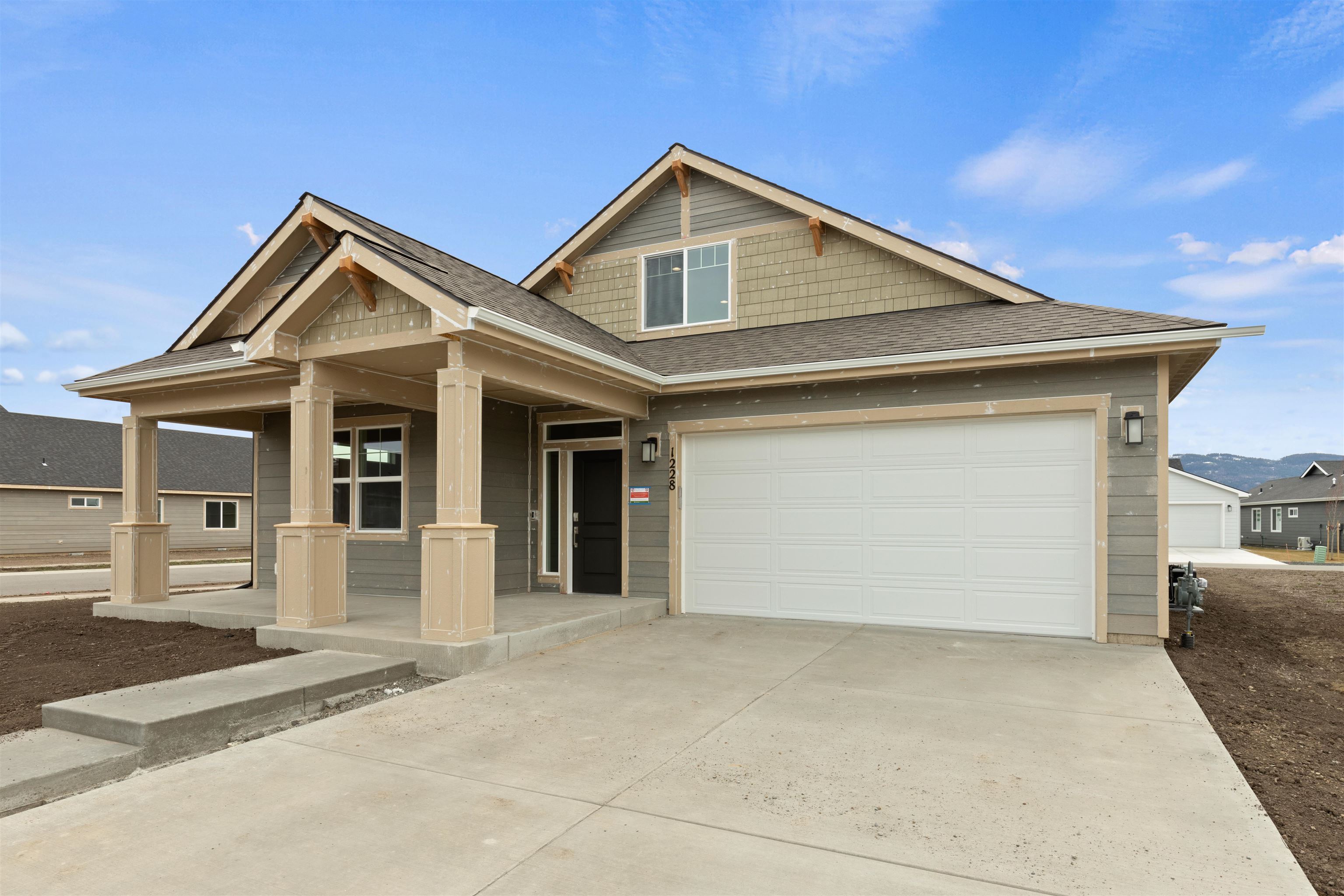 12225 N VALENCIA Ave - Photo 5
