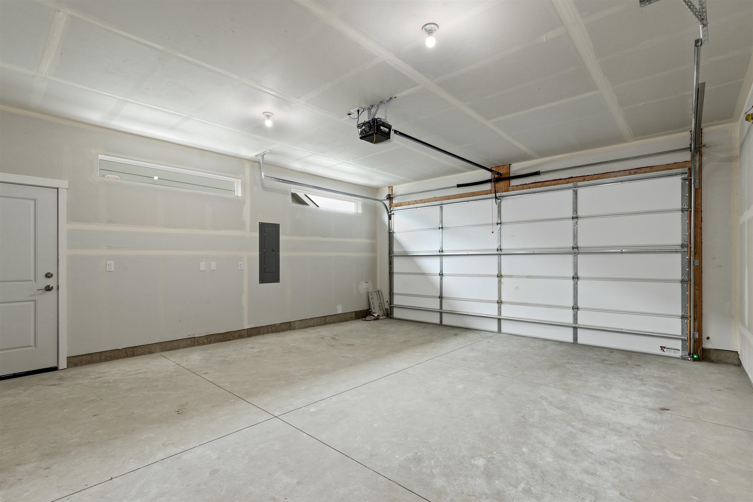 12225 N VALENCIA Ave - Photo 30