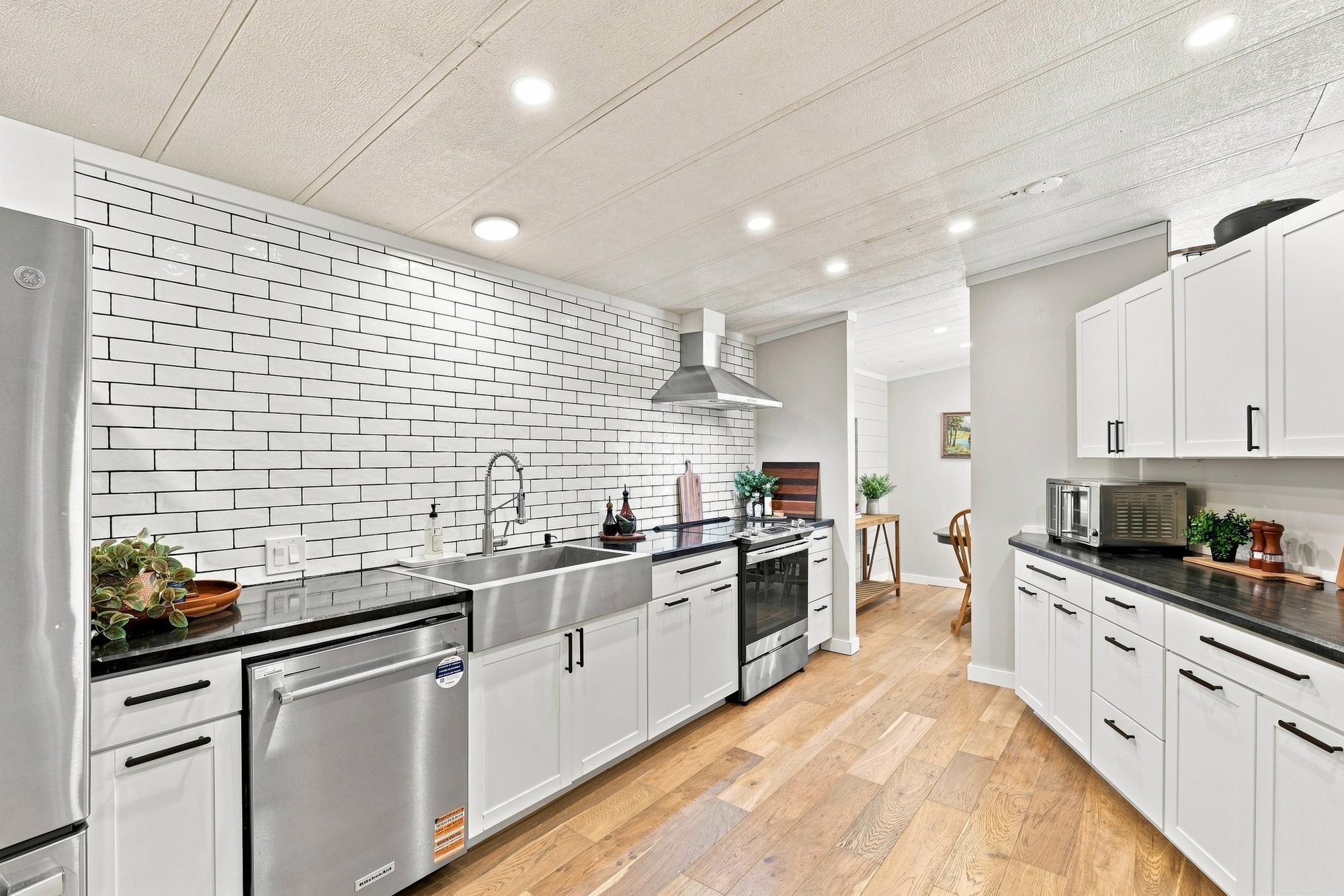 15325 W Charles Rd - Photo 10