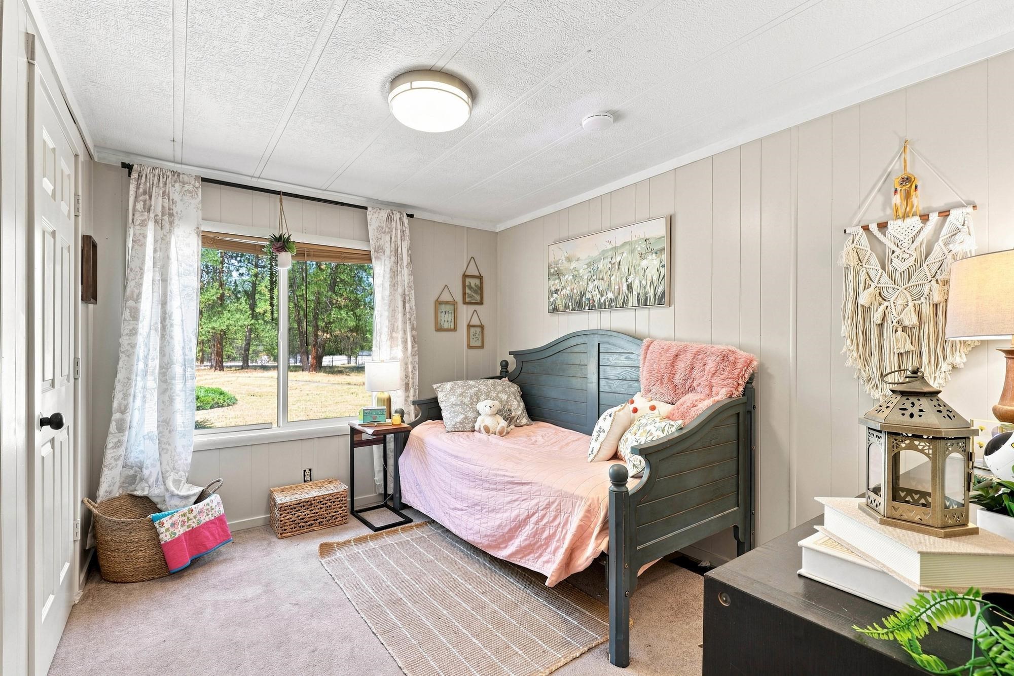 15325 W Charles Rd - Photo 16