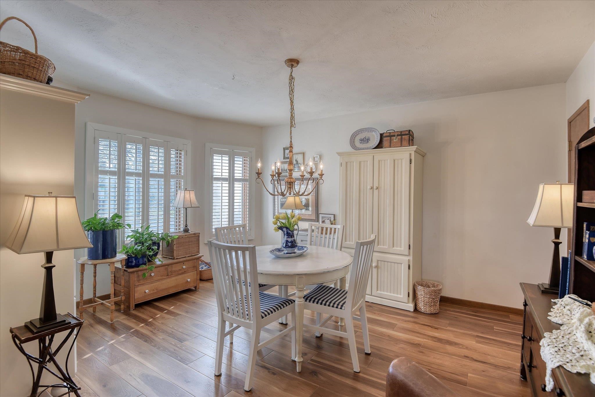 2304 W Mission Ave - Photo 7
