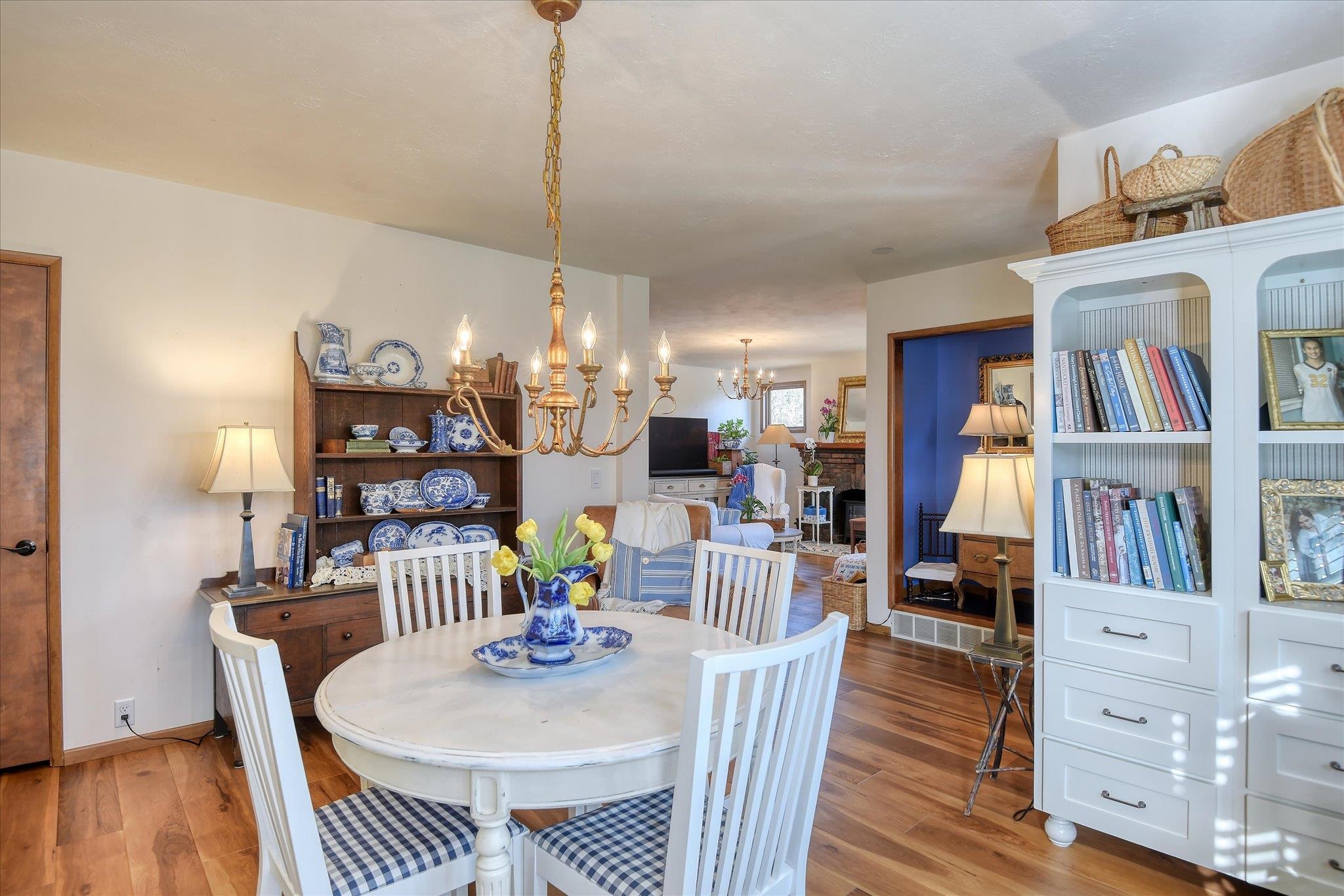 2304 W Mission Ave - Photo 9