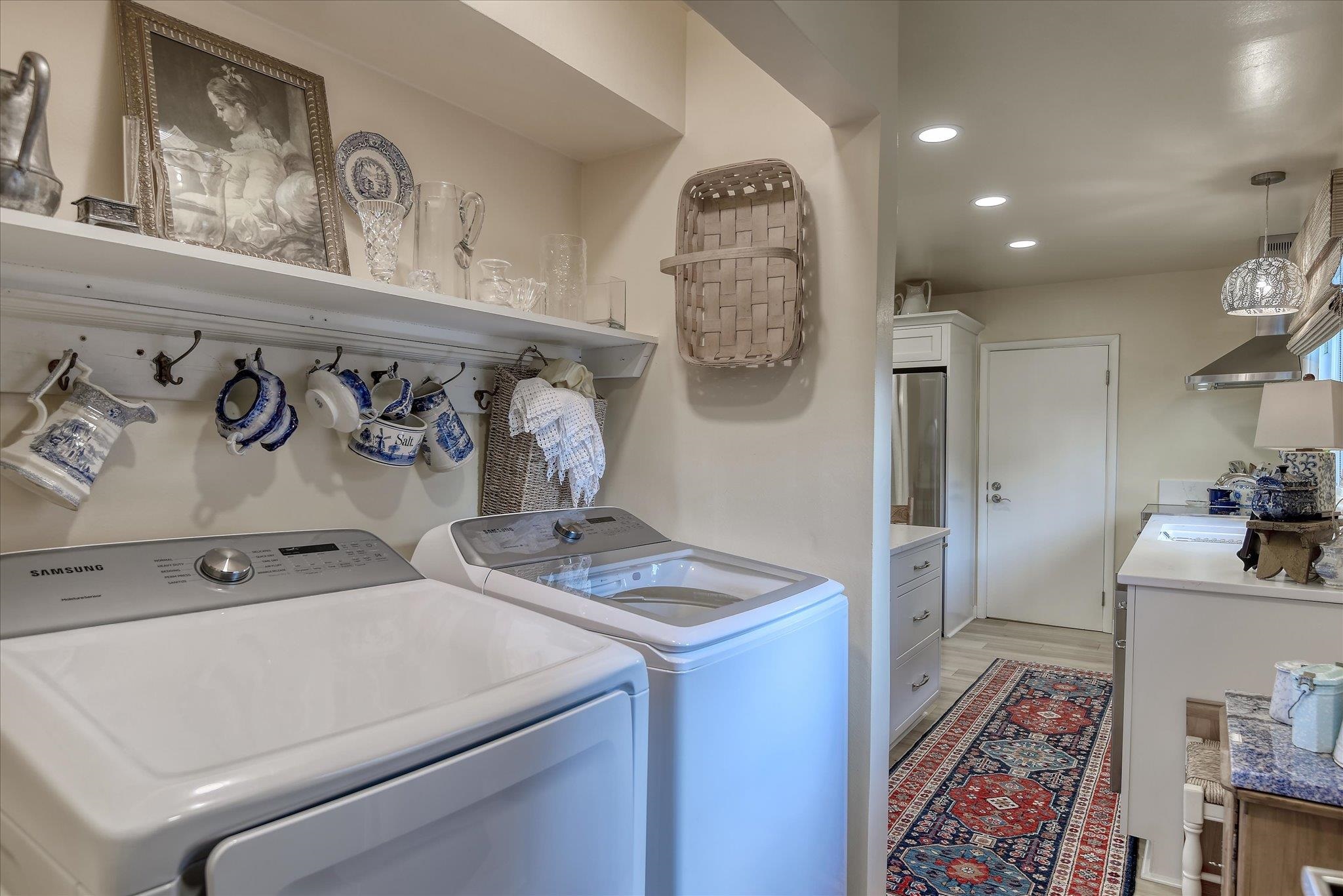 2304 W Mission Ave - Photo 17