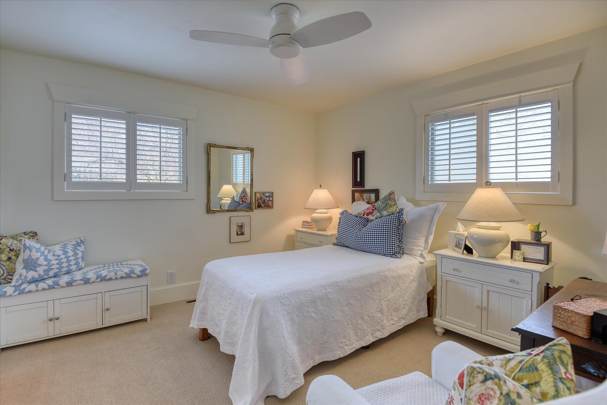 2304 W Mission Ave - Photo 19