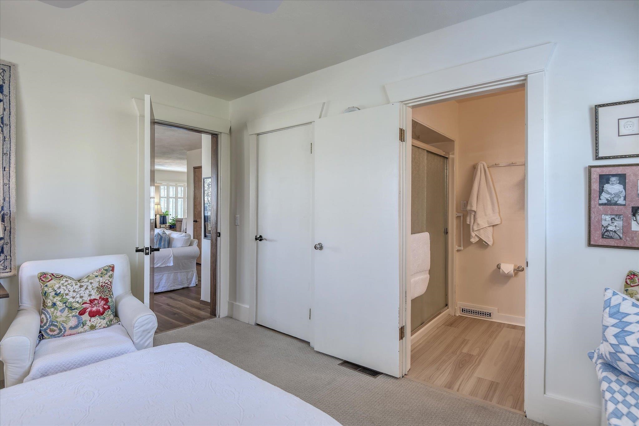 2304 W Mission Ave - Photo 22