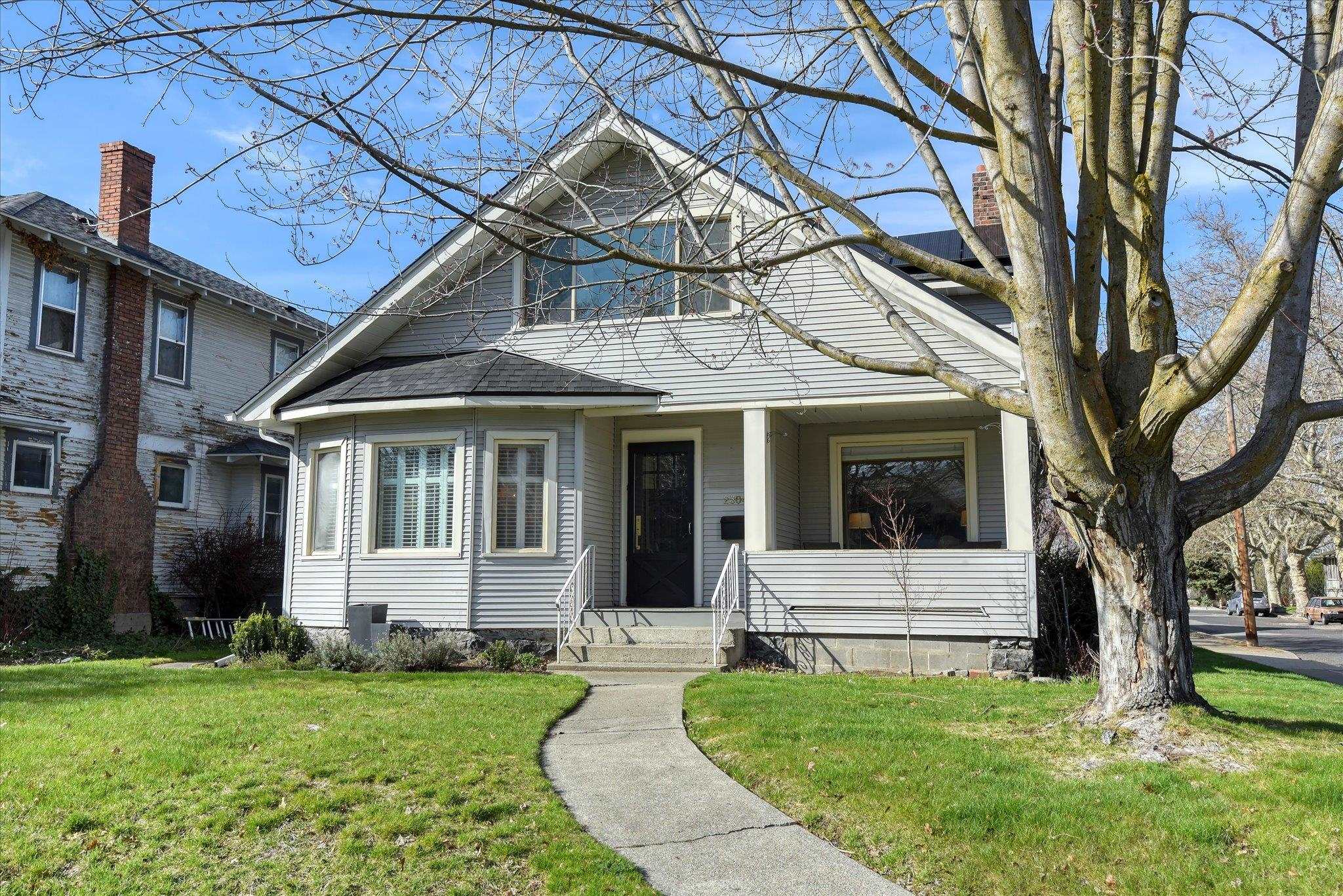 2304 W Mission Ave - Photo 38