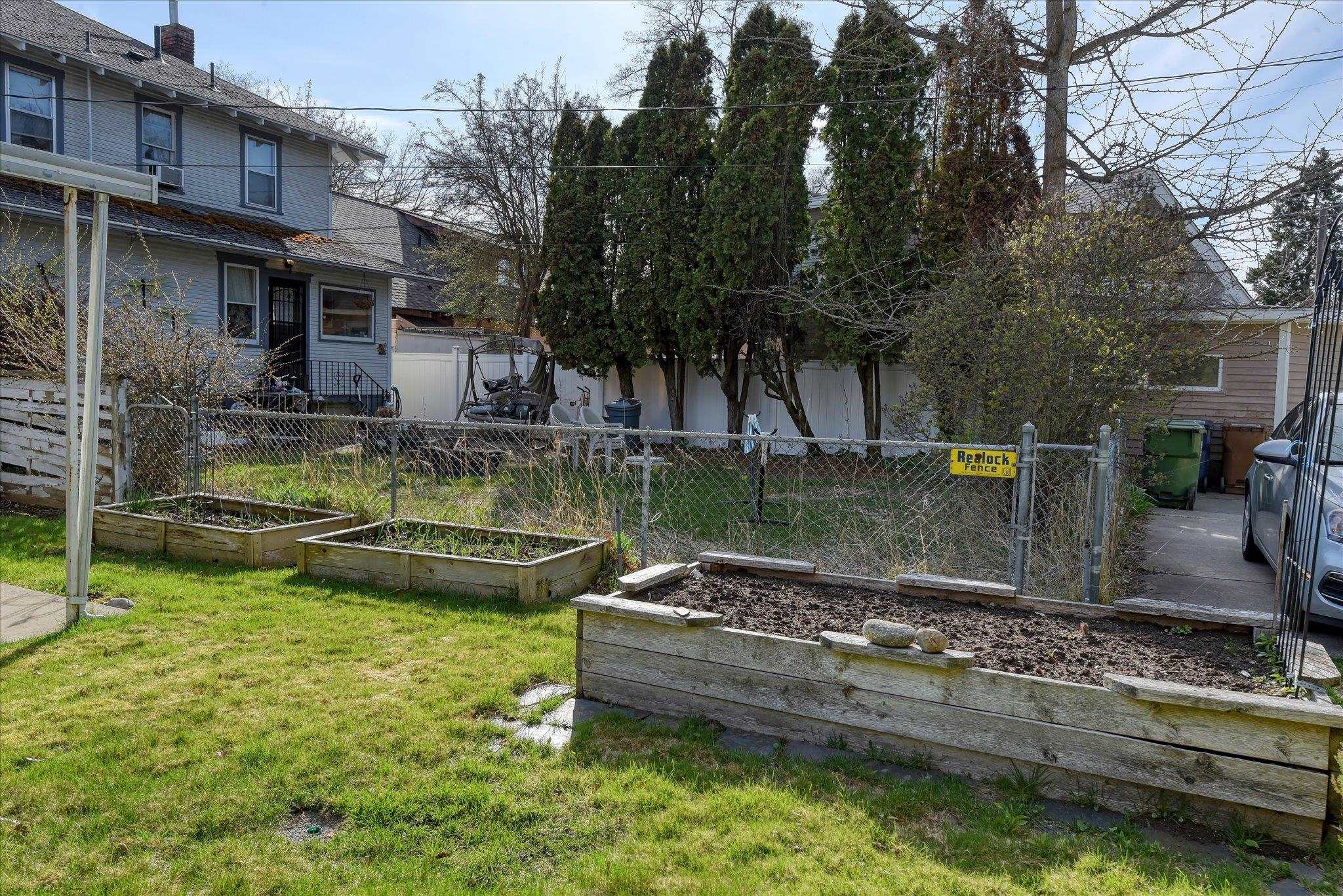 2304 W Mission Ave - Photo 42