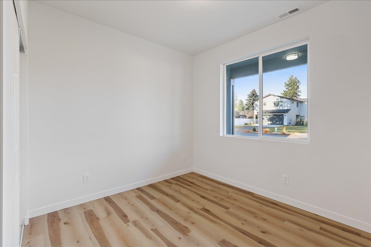 4244 E 21st Ave - Photo 6