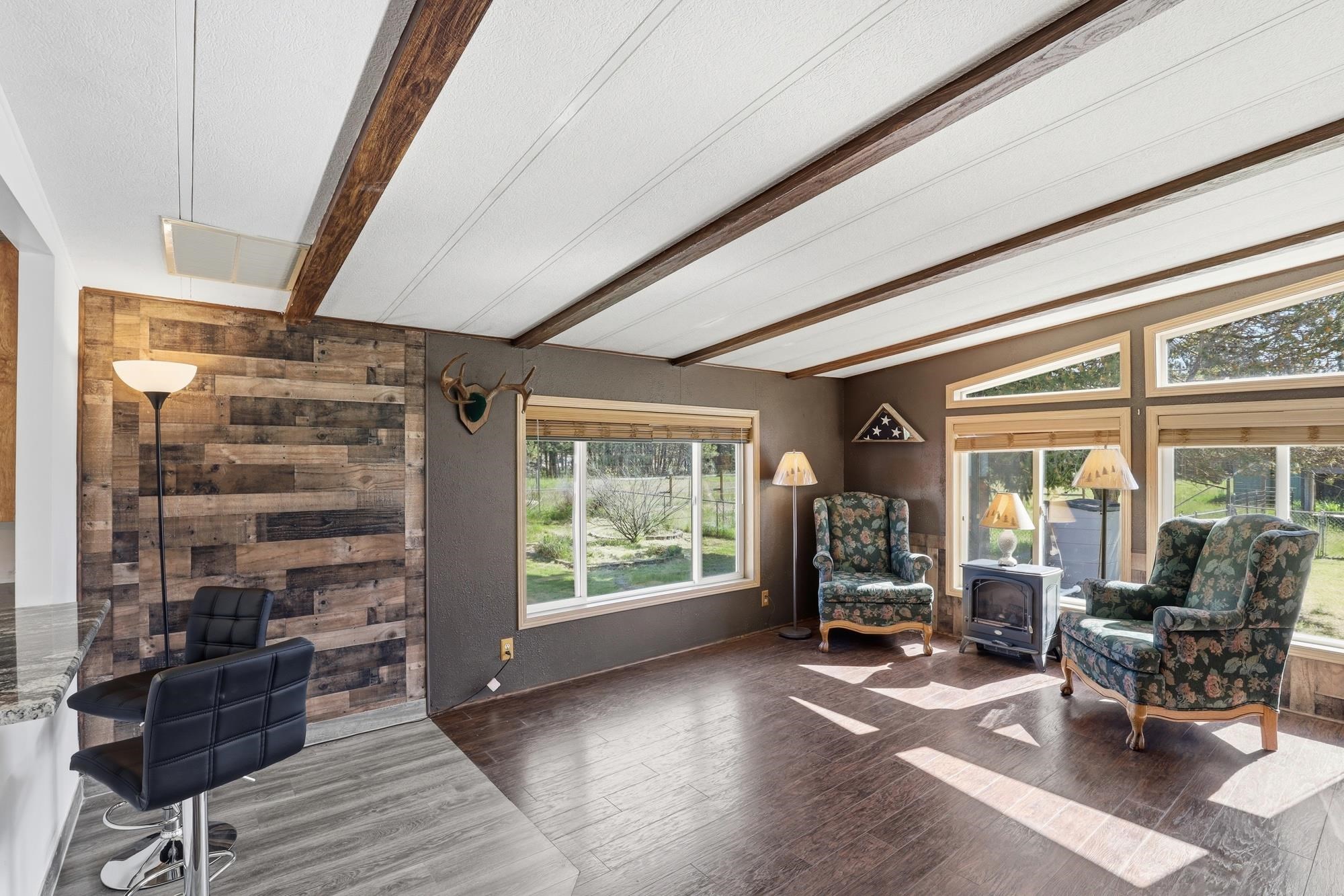 40218 N NEWPORT Hwy - Photo 9