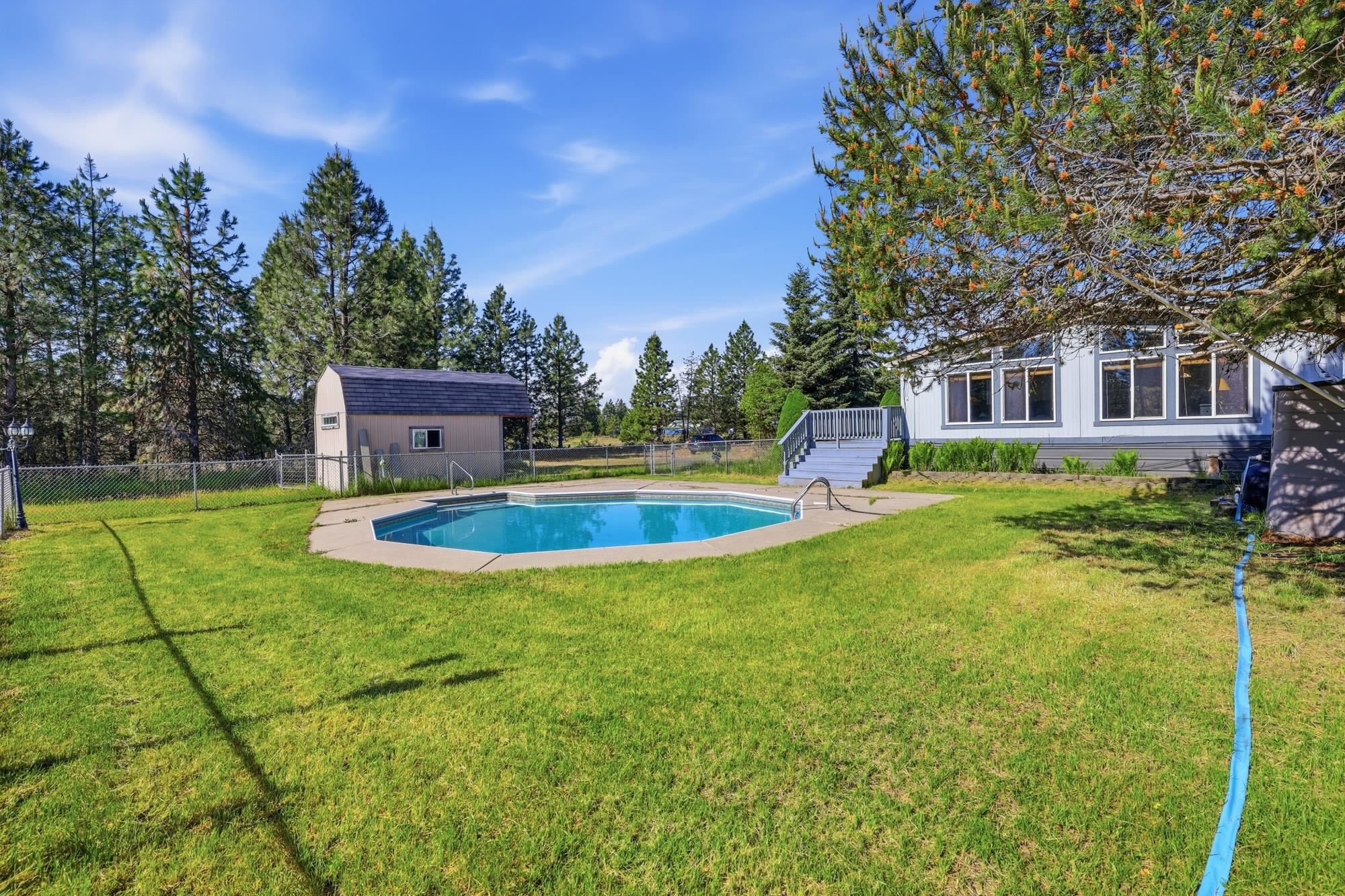 40218 N NEWPORT Hwy - Photo 32