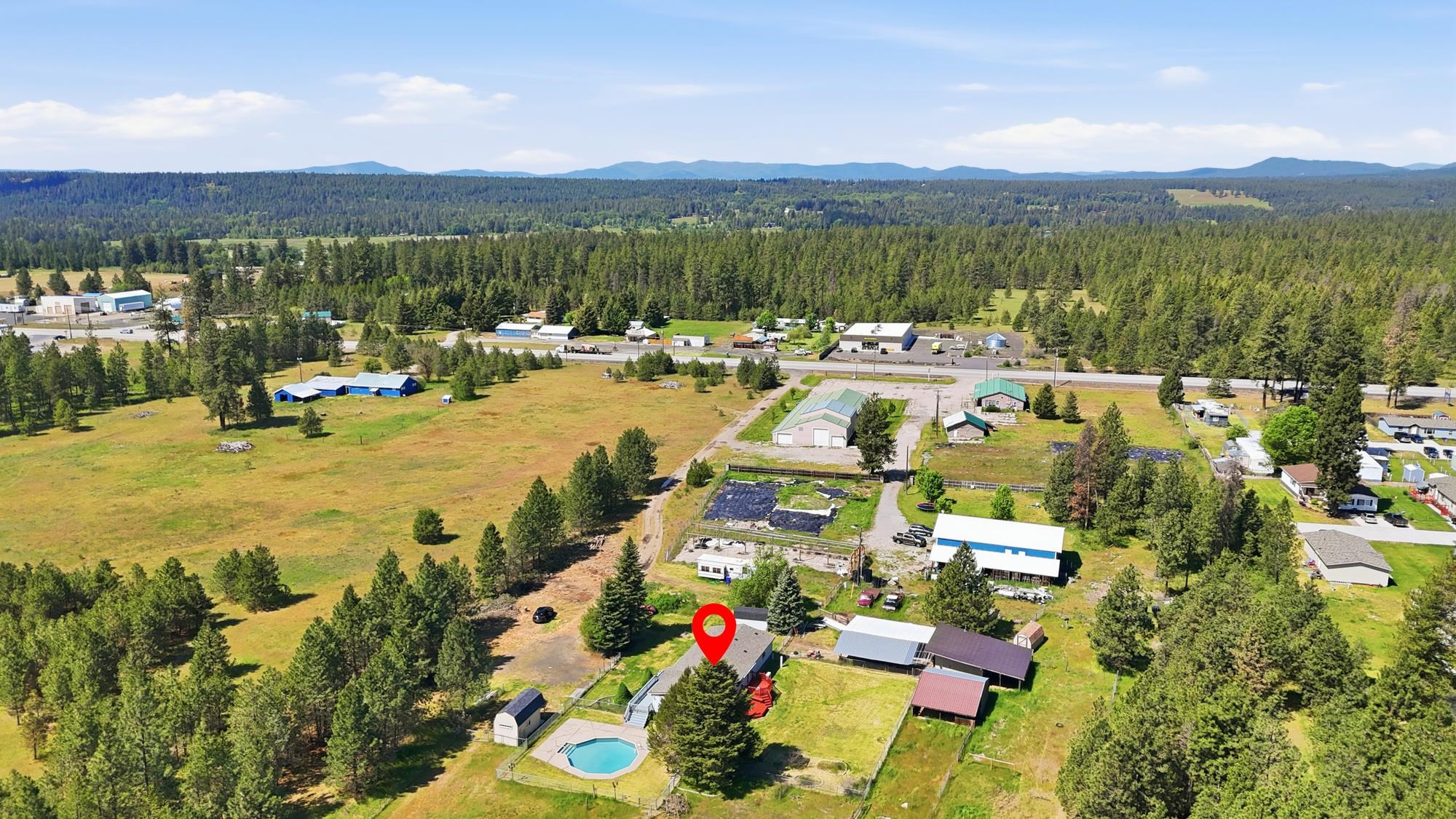 40218 N NEWPORT Hwy - Photo 38
