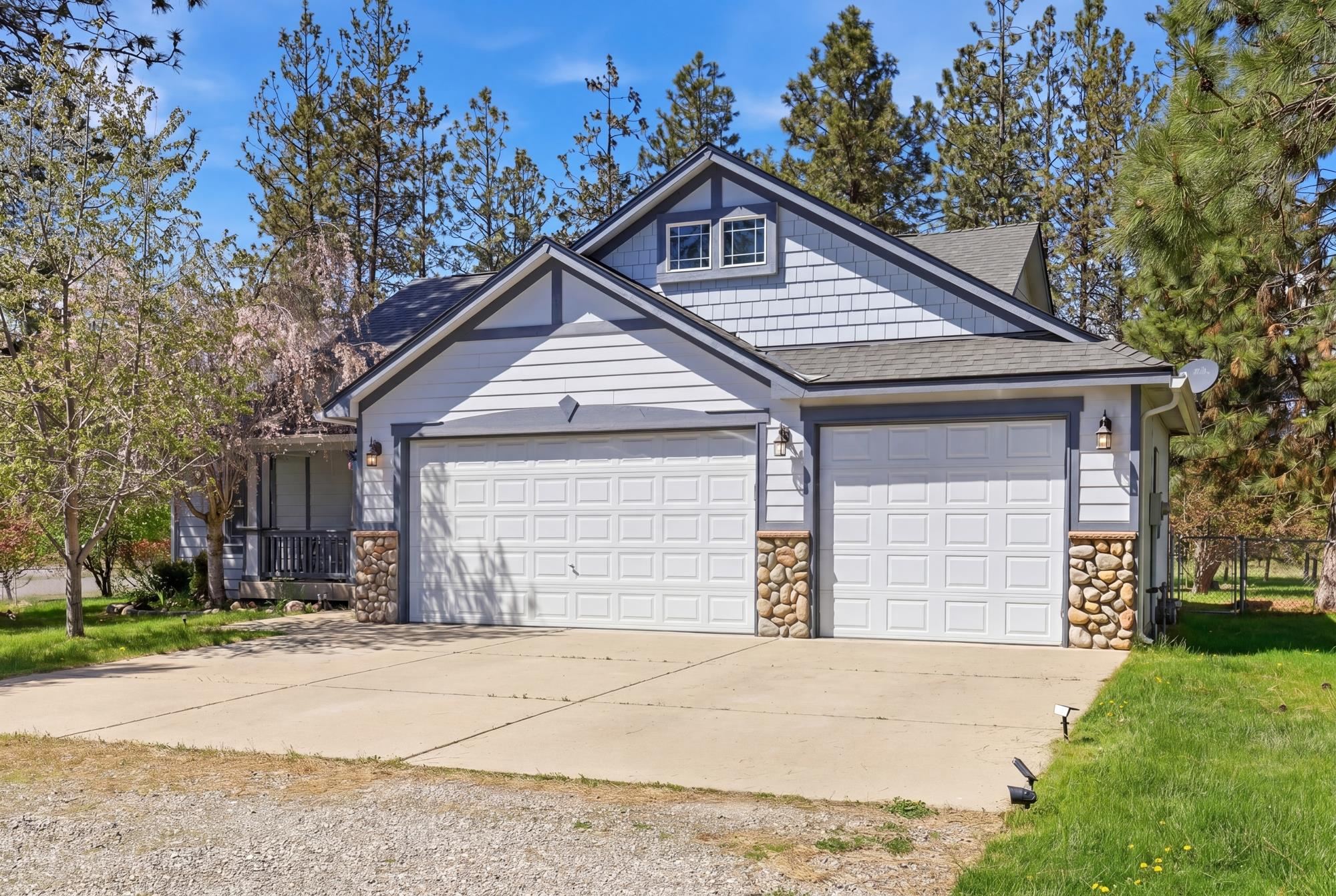 6261 Jenna Dr - Photo 1