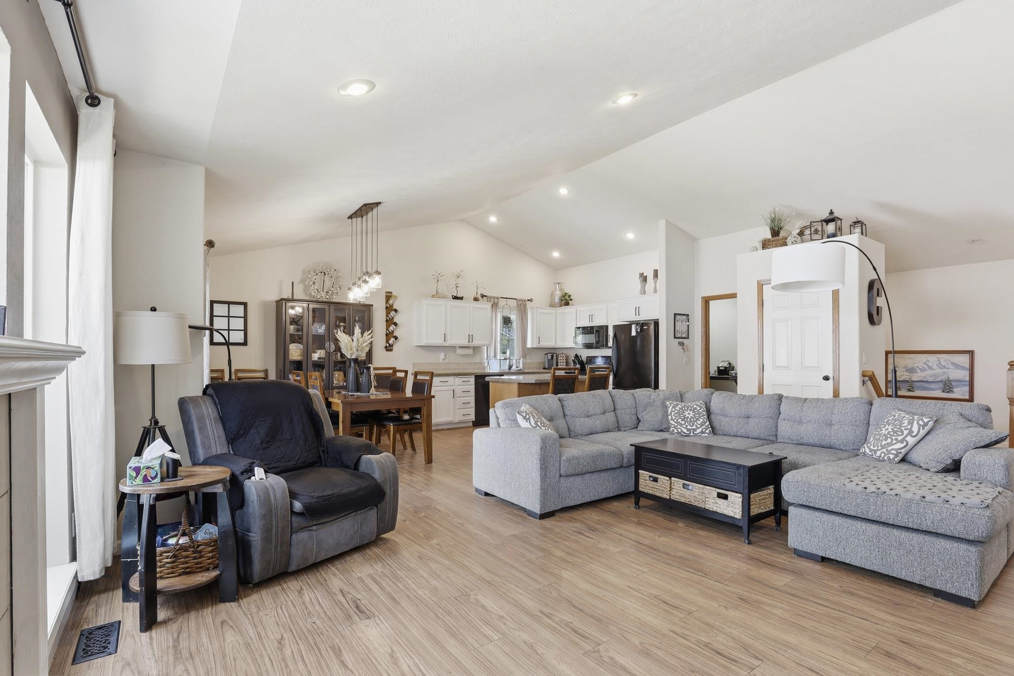 6261 Jenna Dr - Photo 6